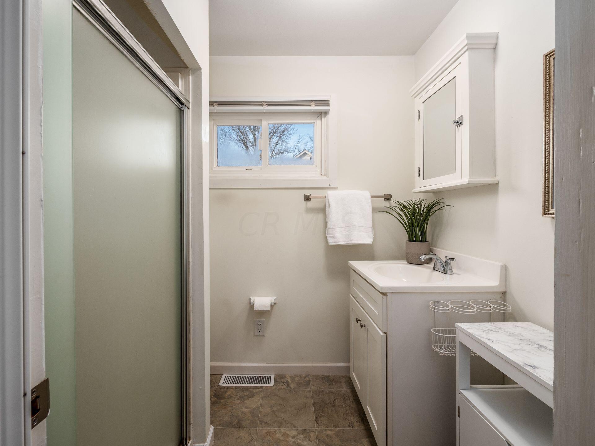 1047 Lancaster Avenue