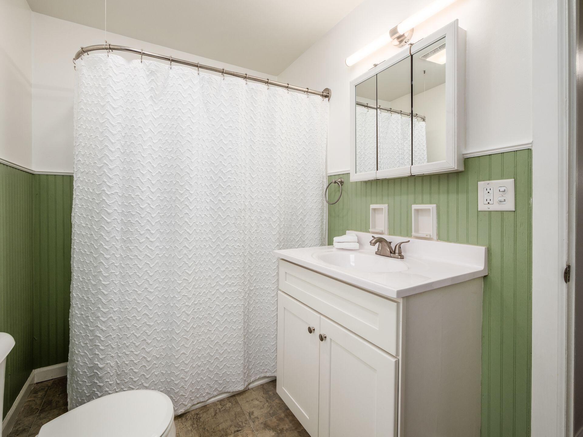 1047 Lancaster Avenue