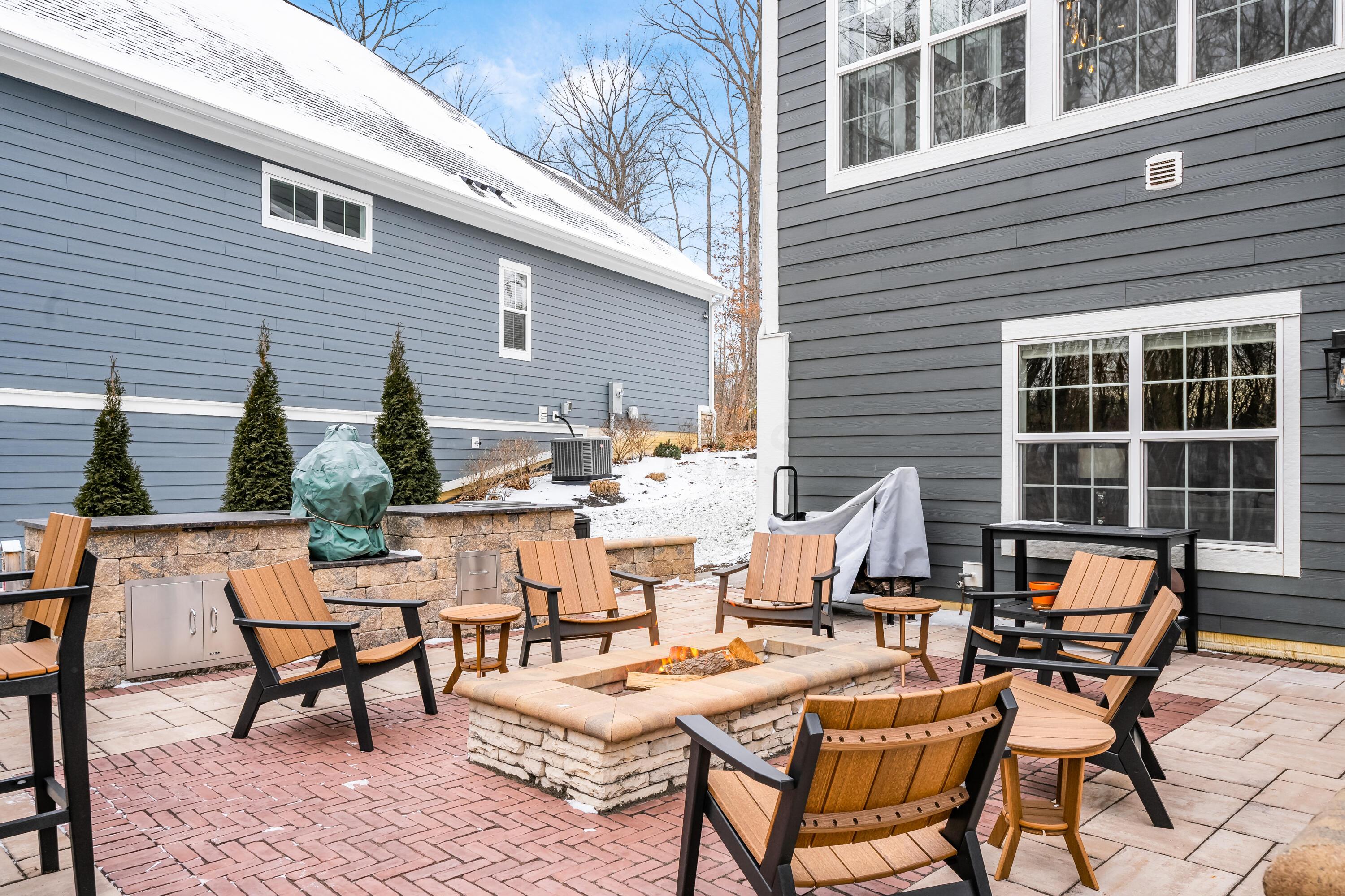 3472 Westbrook Place