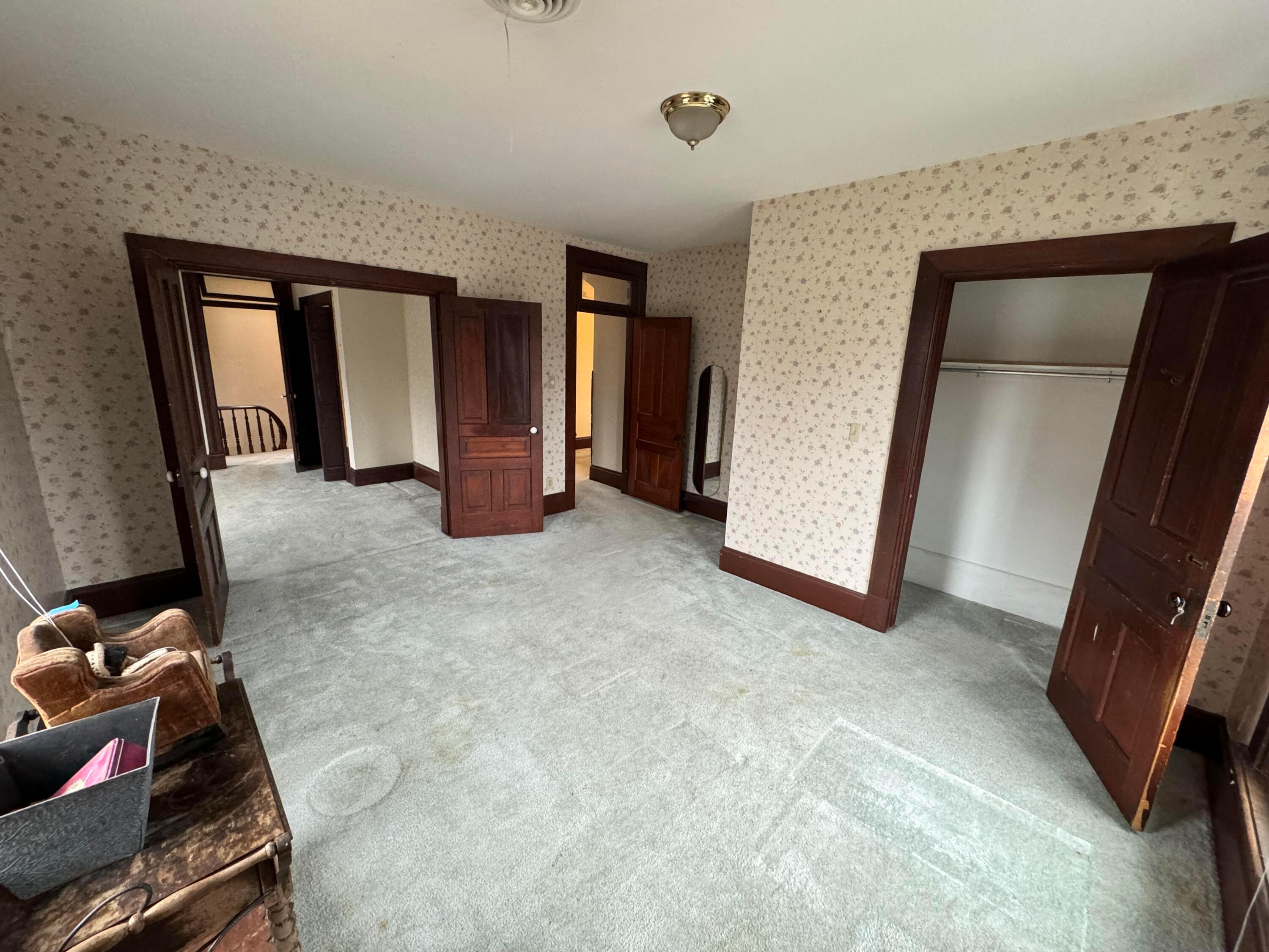 240 W Central Avenue