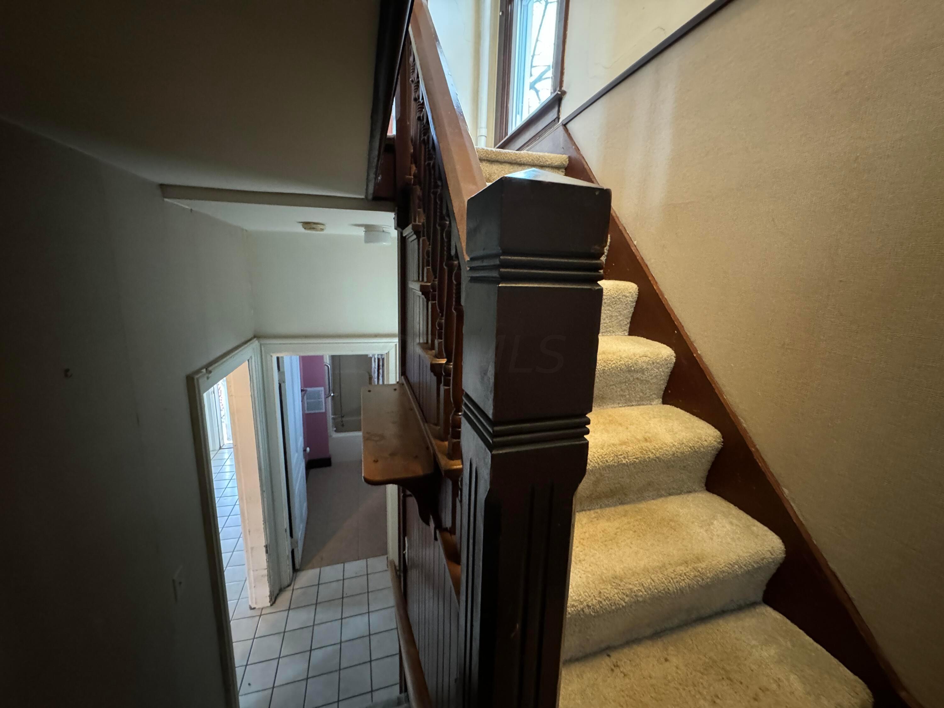 240 W Central Avenue