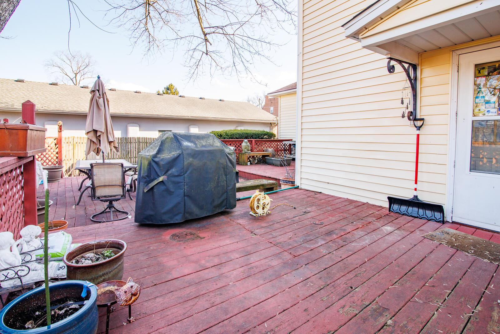 240 W Central Avenue