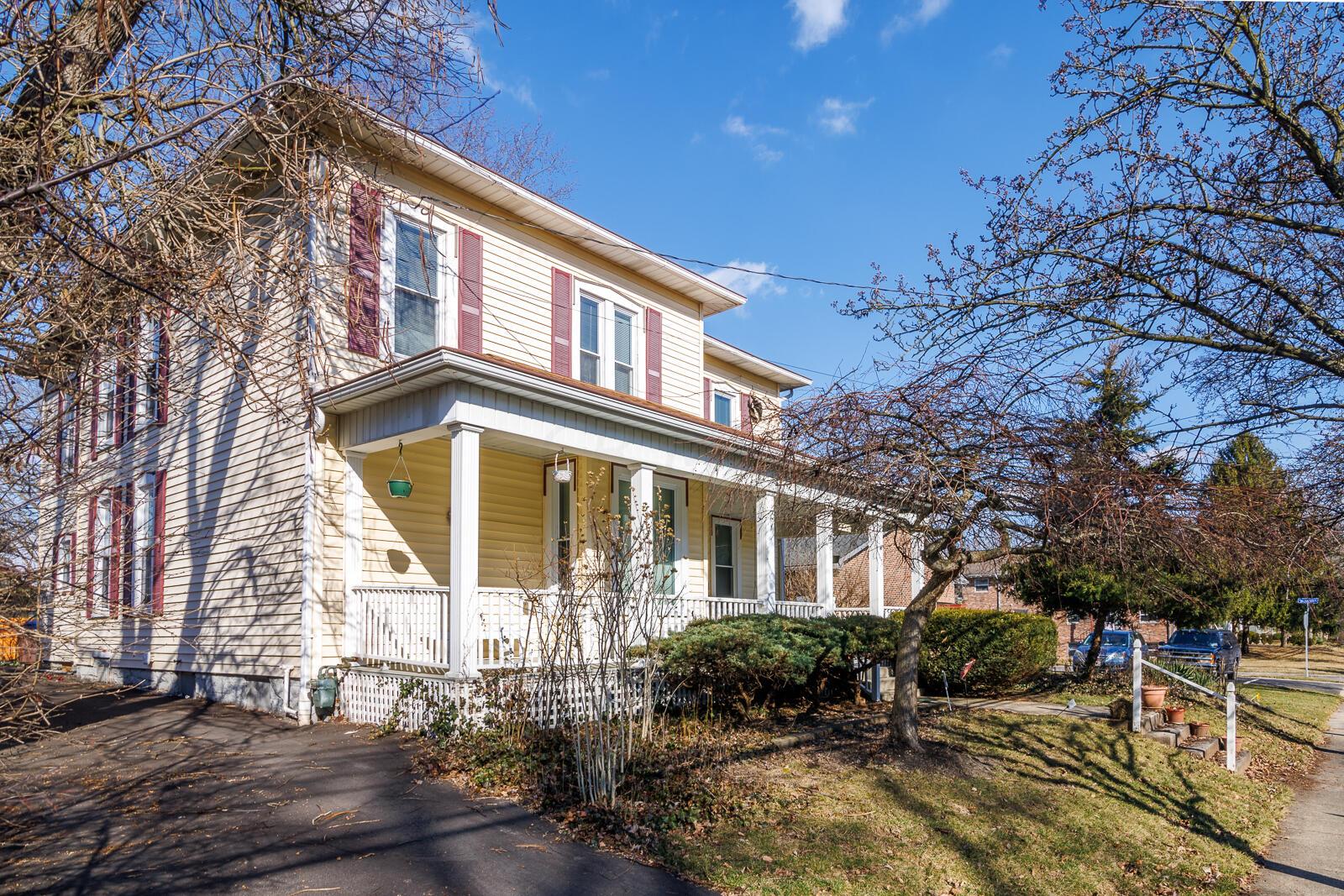 240 W Central Avenue