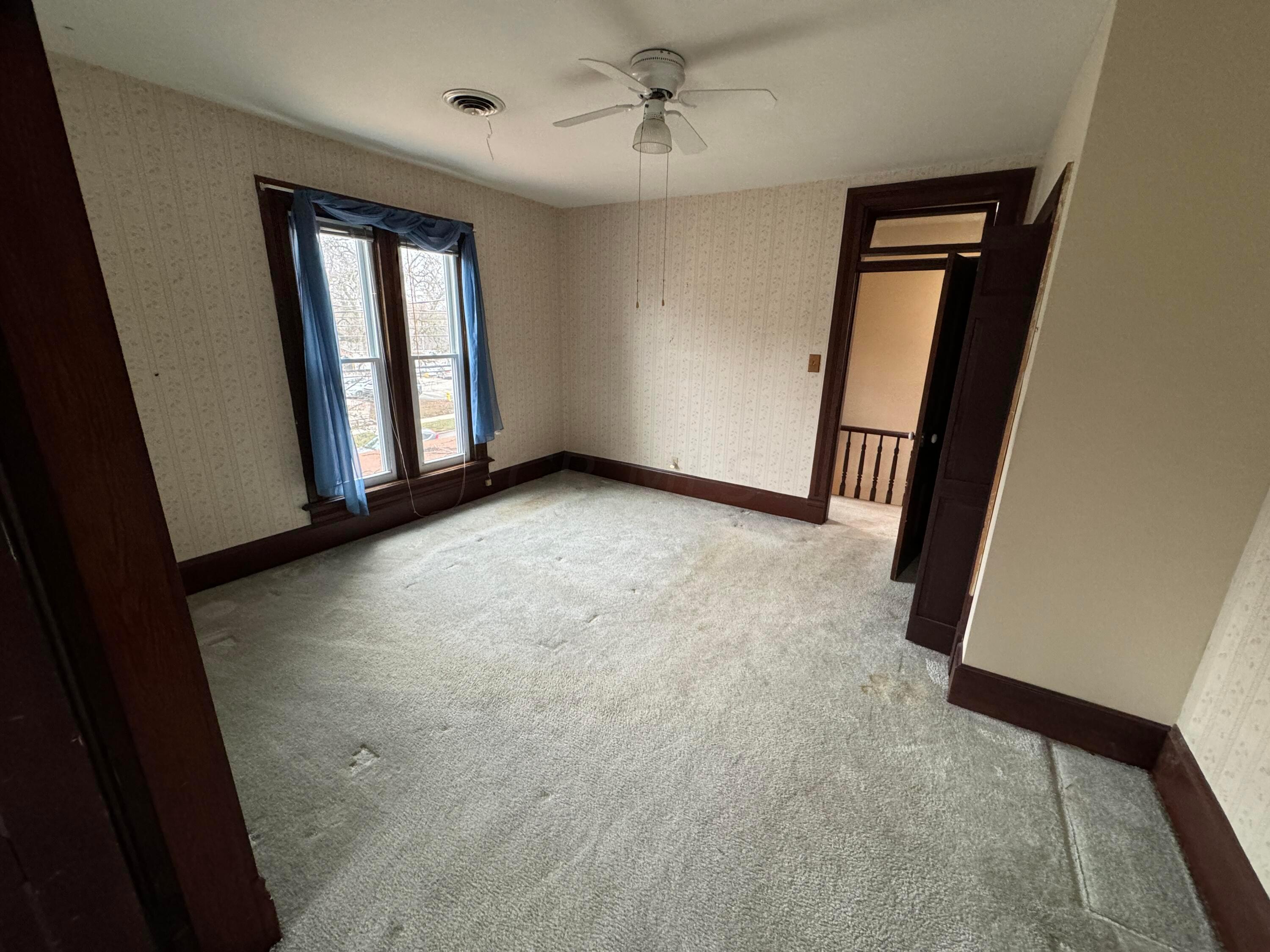 240 W Central Avenue