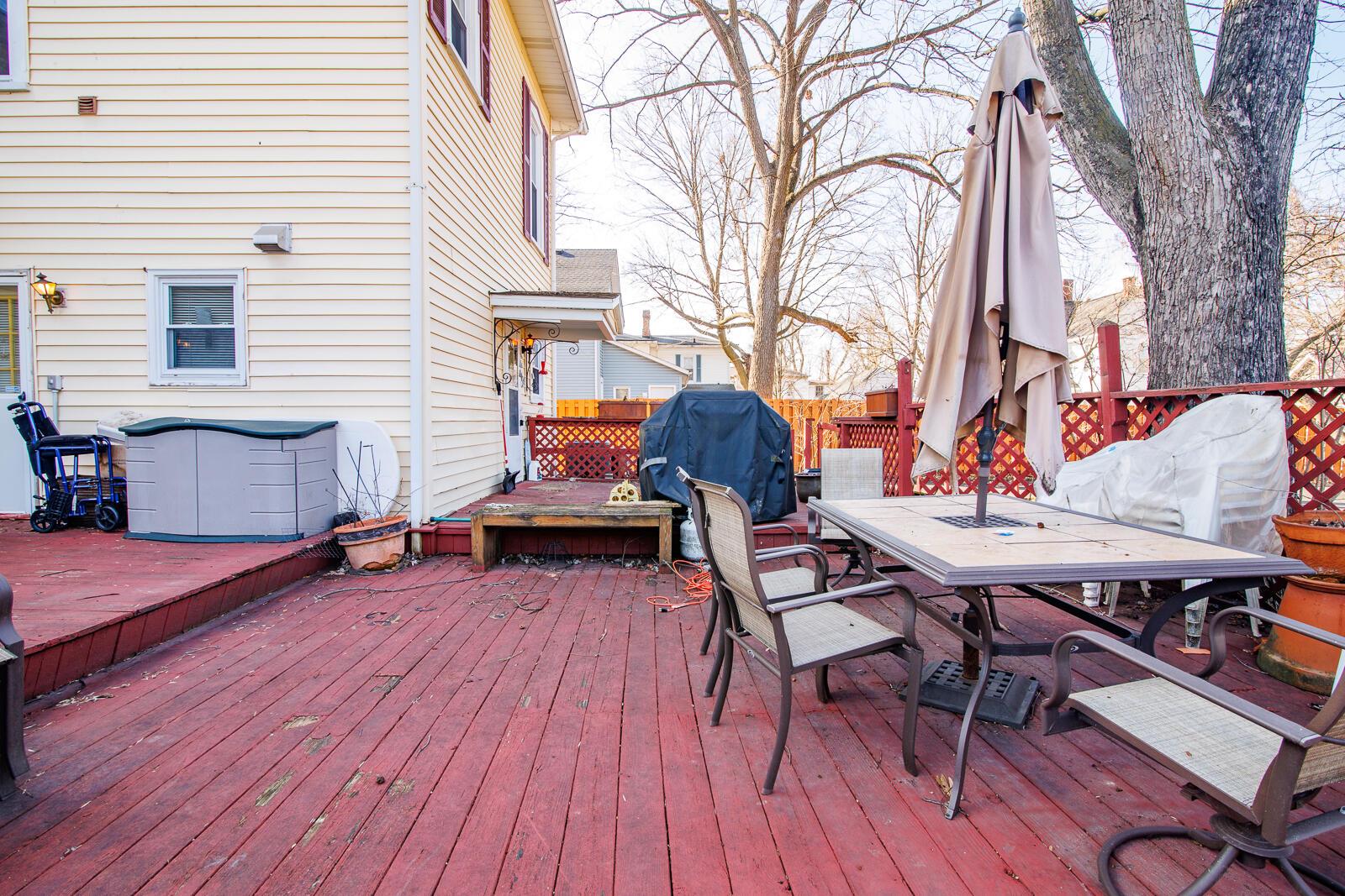 240 W Central Avenue