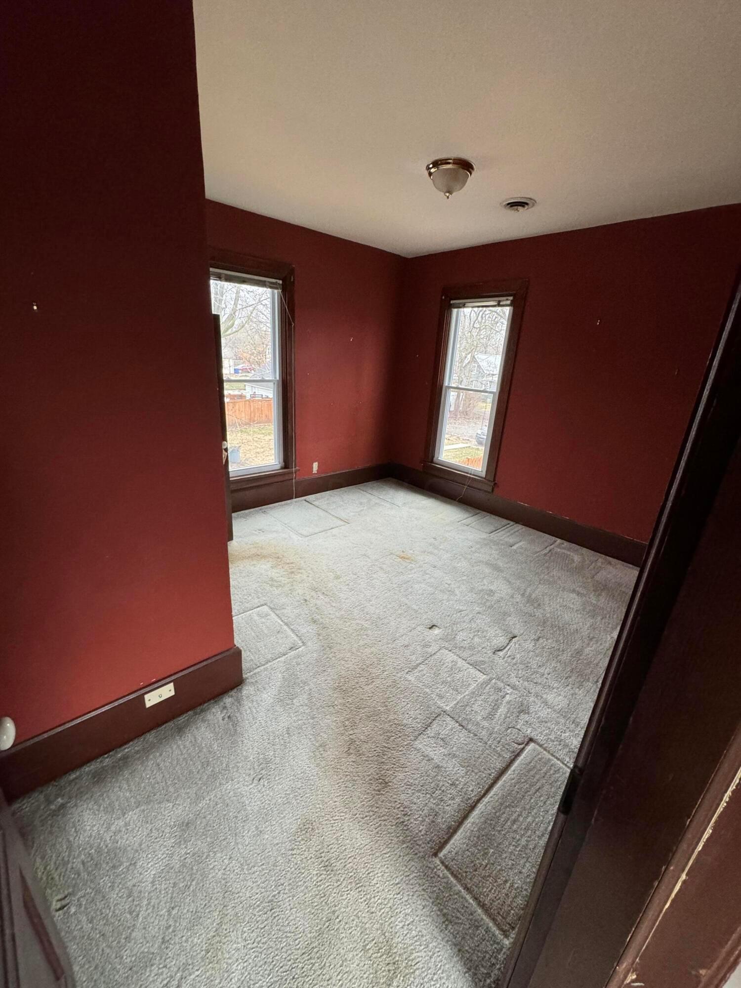 240 W Central Avenue