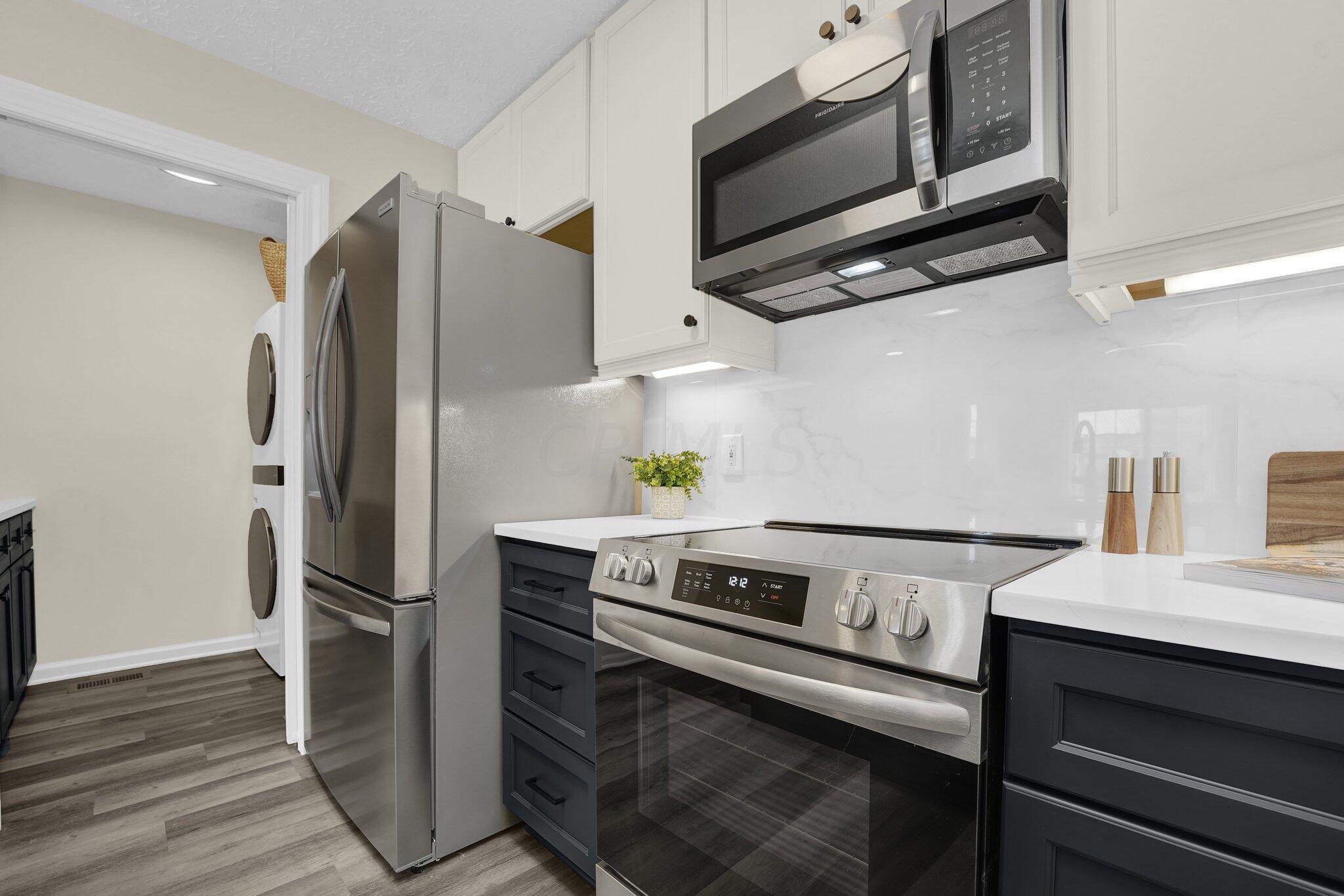 5803 Blendon Place Drive, 13E