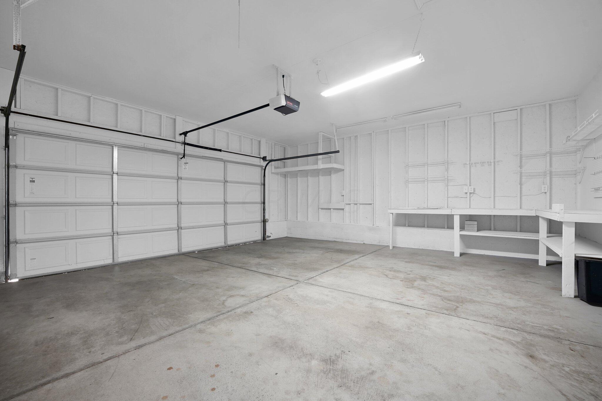 5803 Blendon Place Drive, 13E