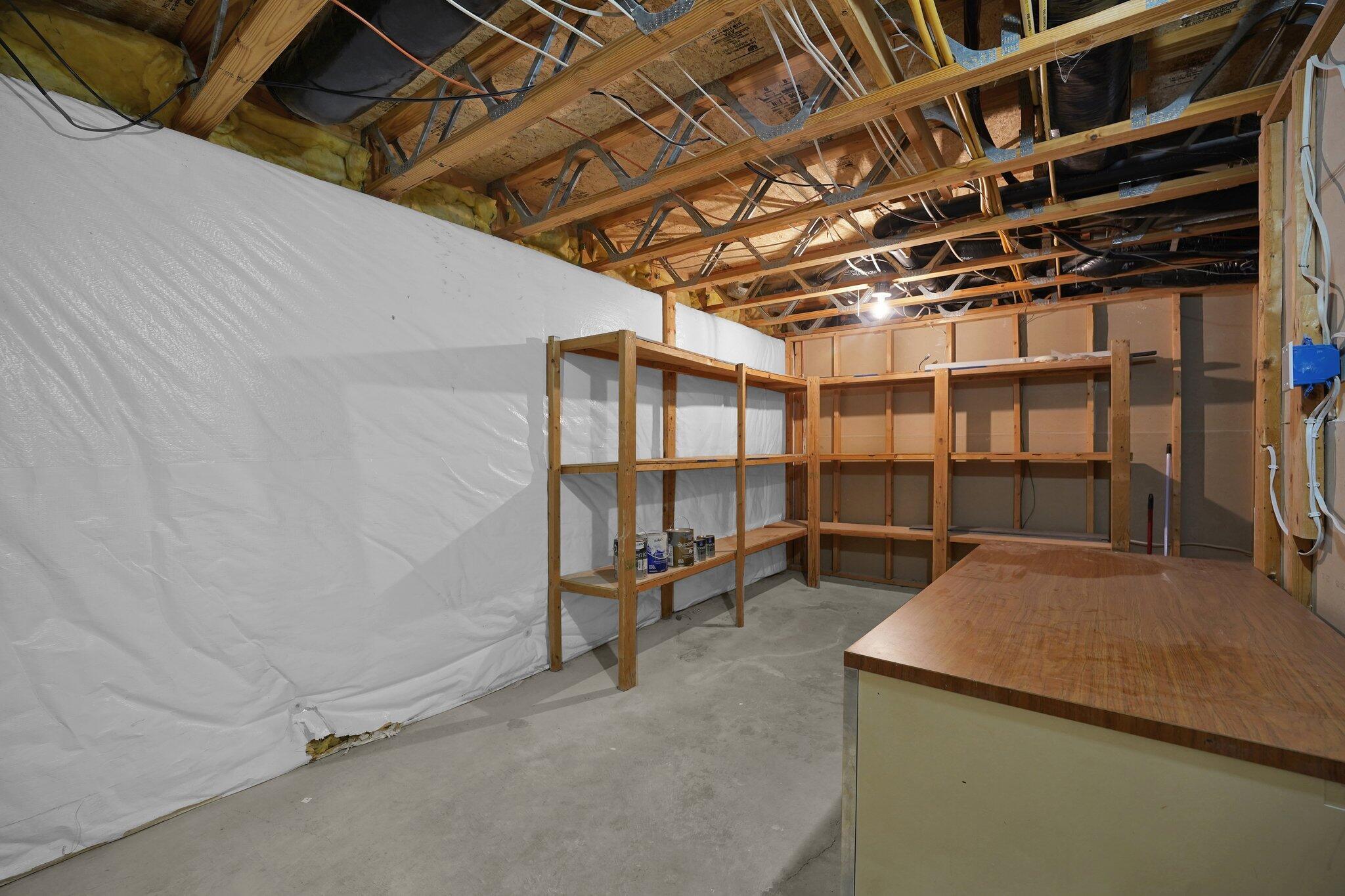 5803 Blendon Place Drive, 13E