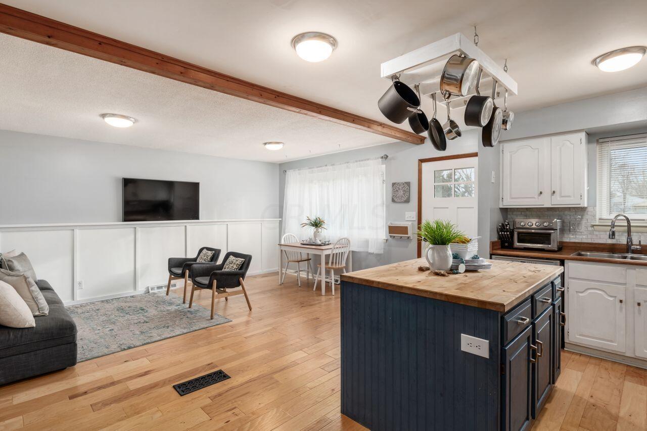 3186 Woodstone Court