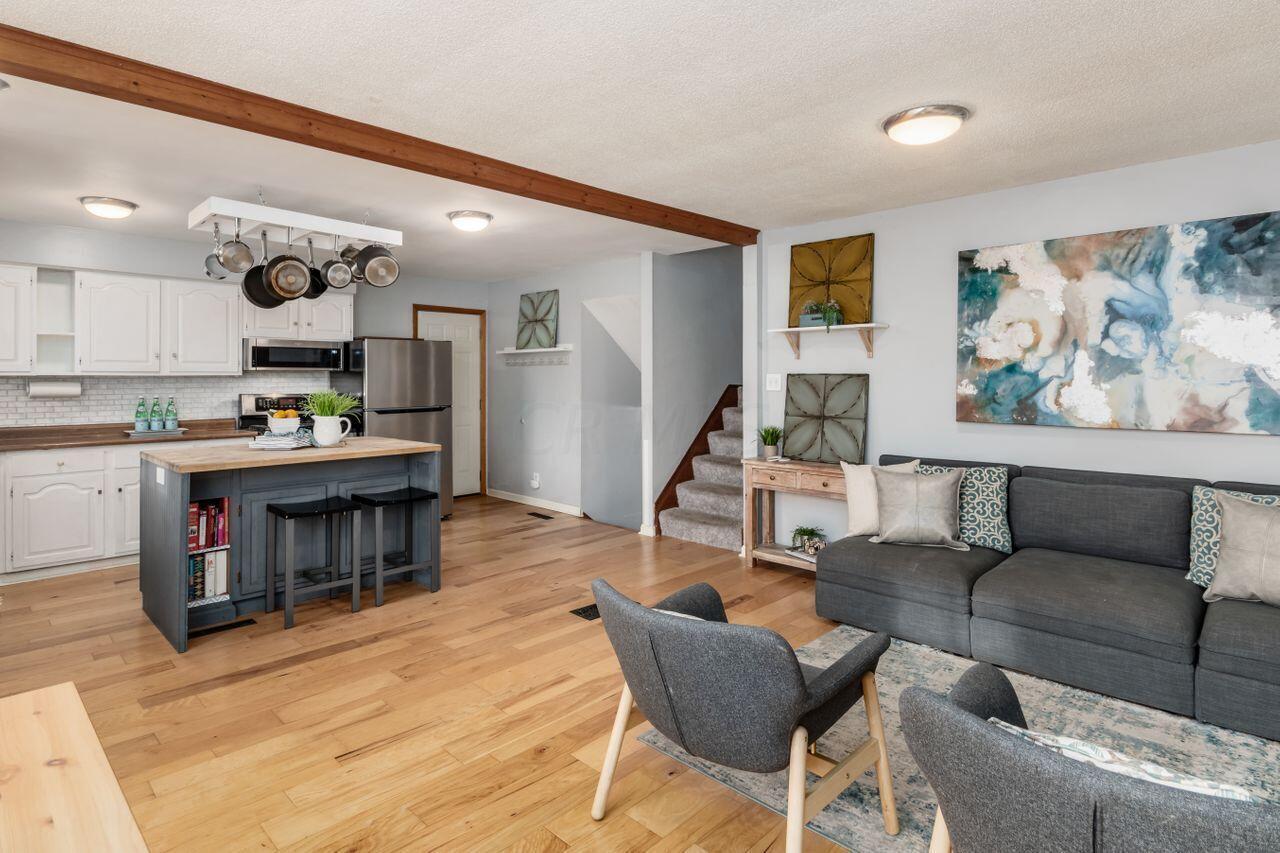 3186 Woodstone Court