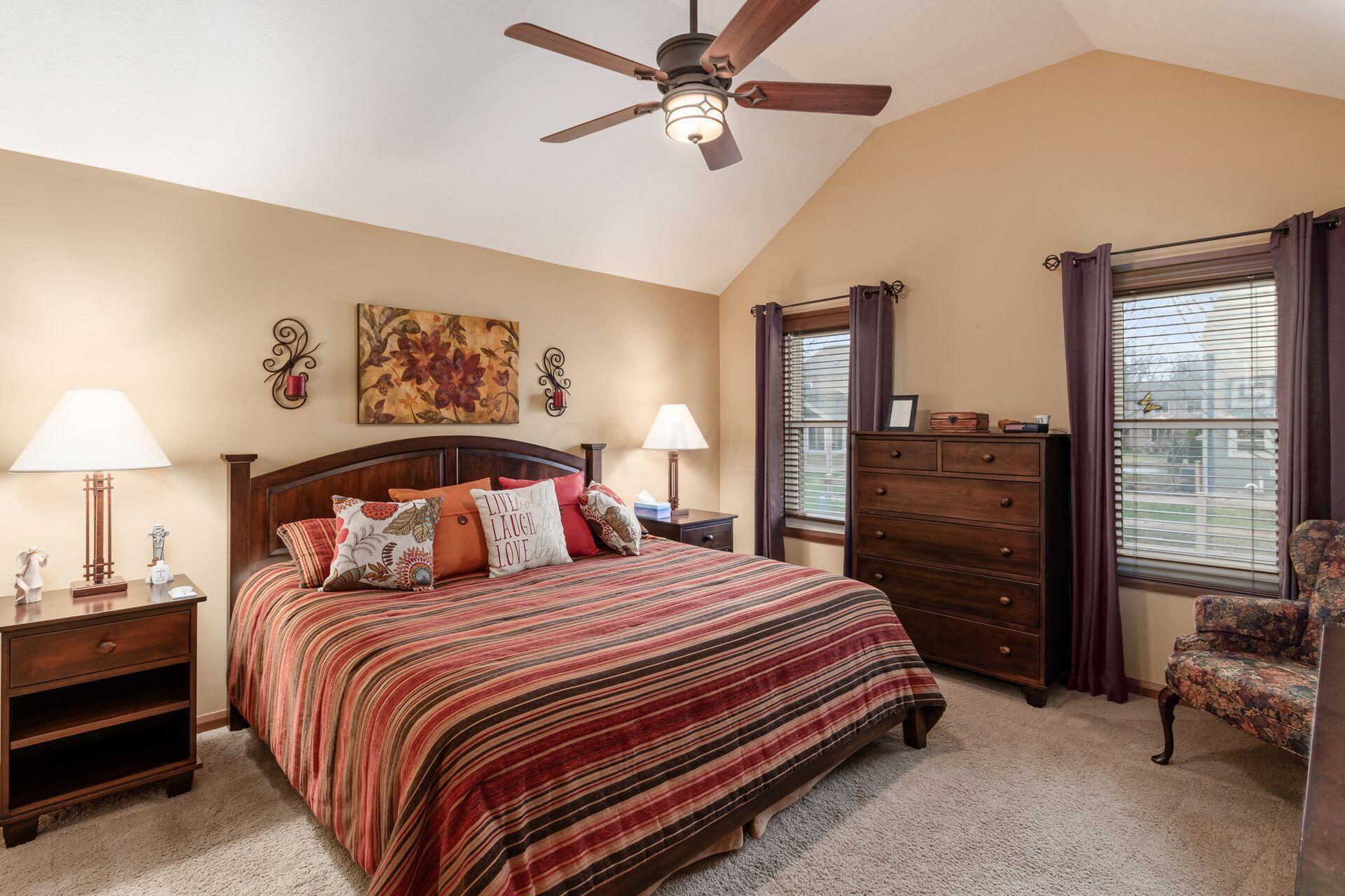 417 Six Pence Circle