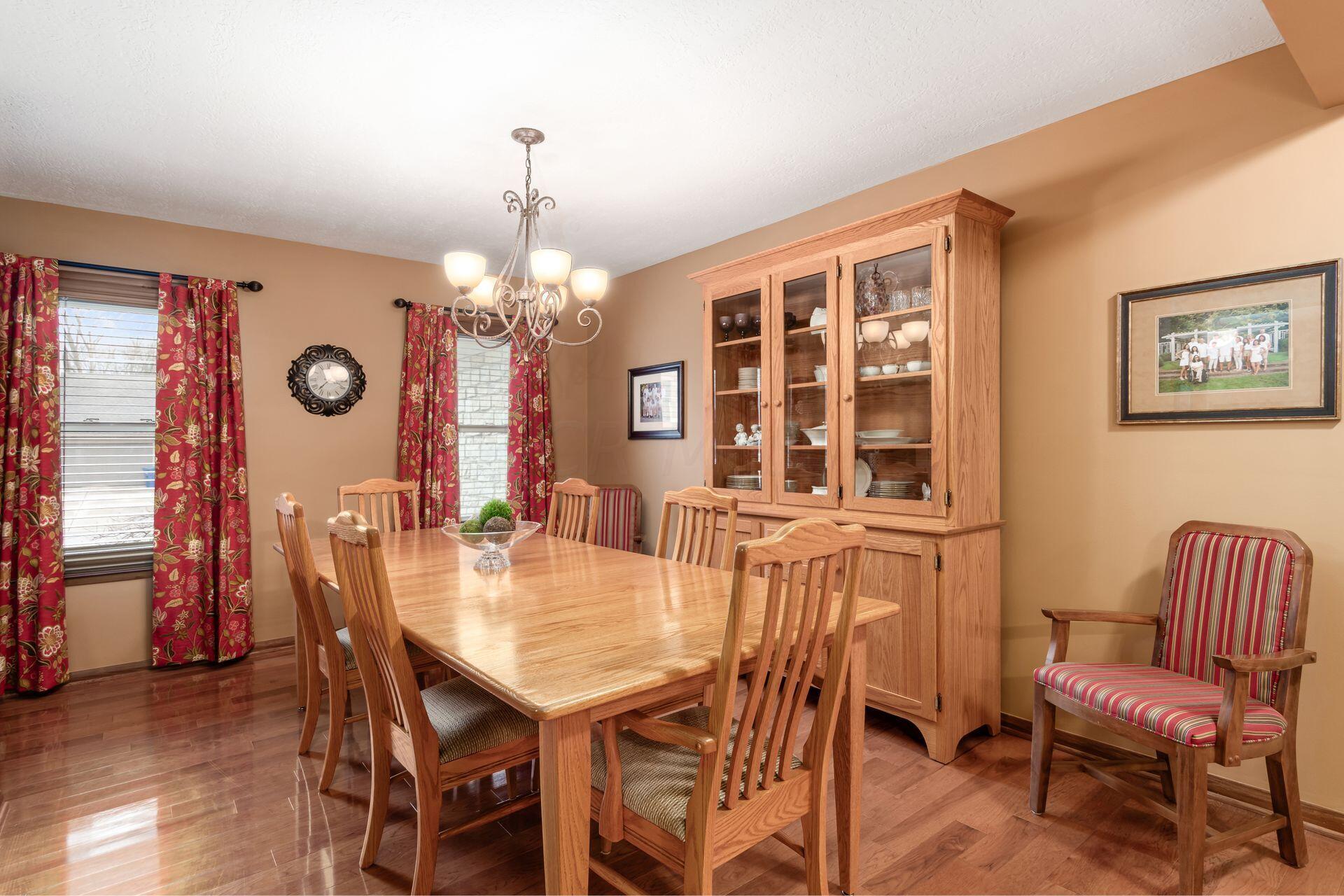 417 Six Pence Circle