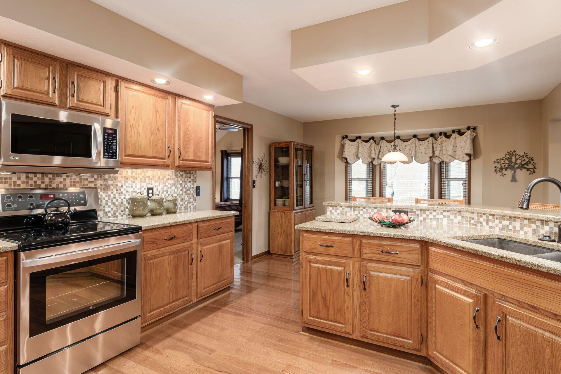 417 Six Pence Circle