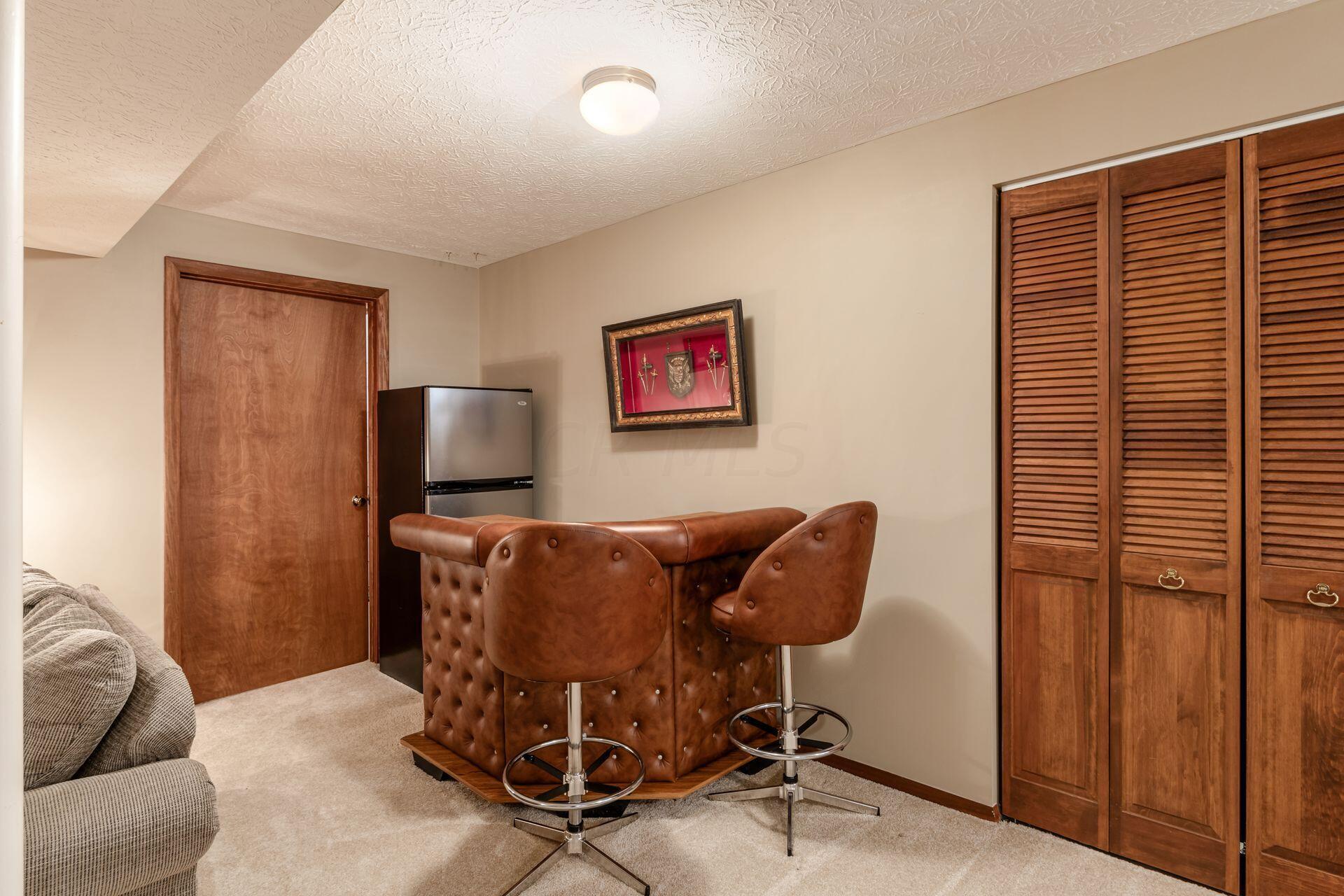 417 Six Pence Circle