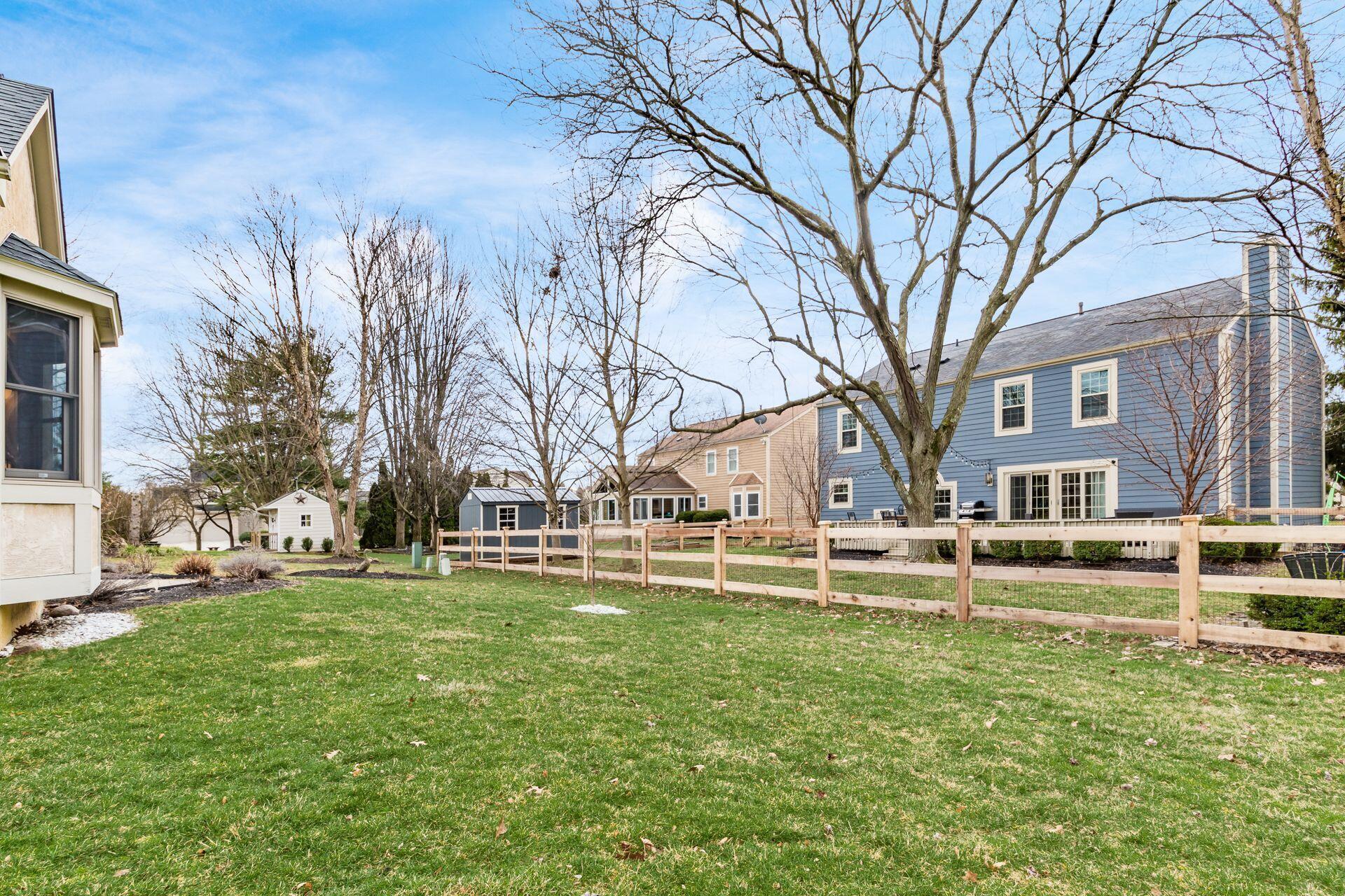 417 Six Pence Circle