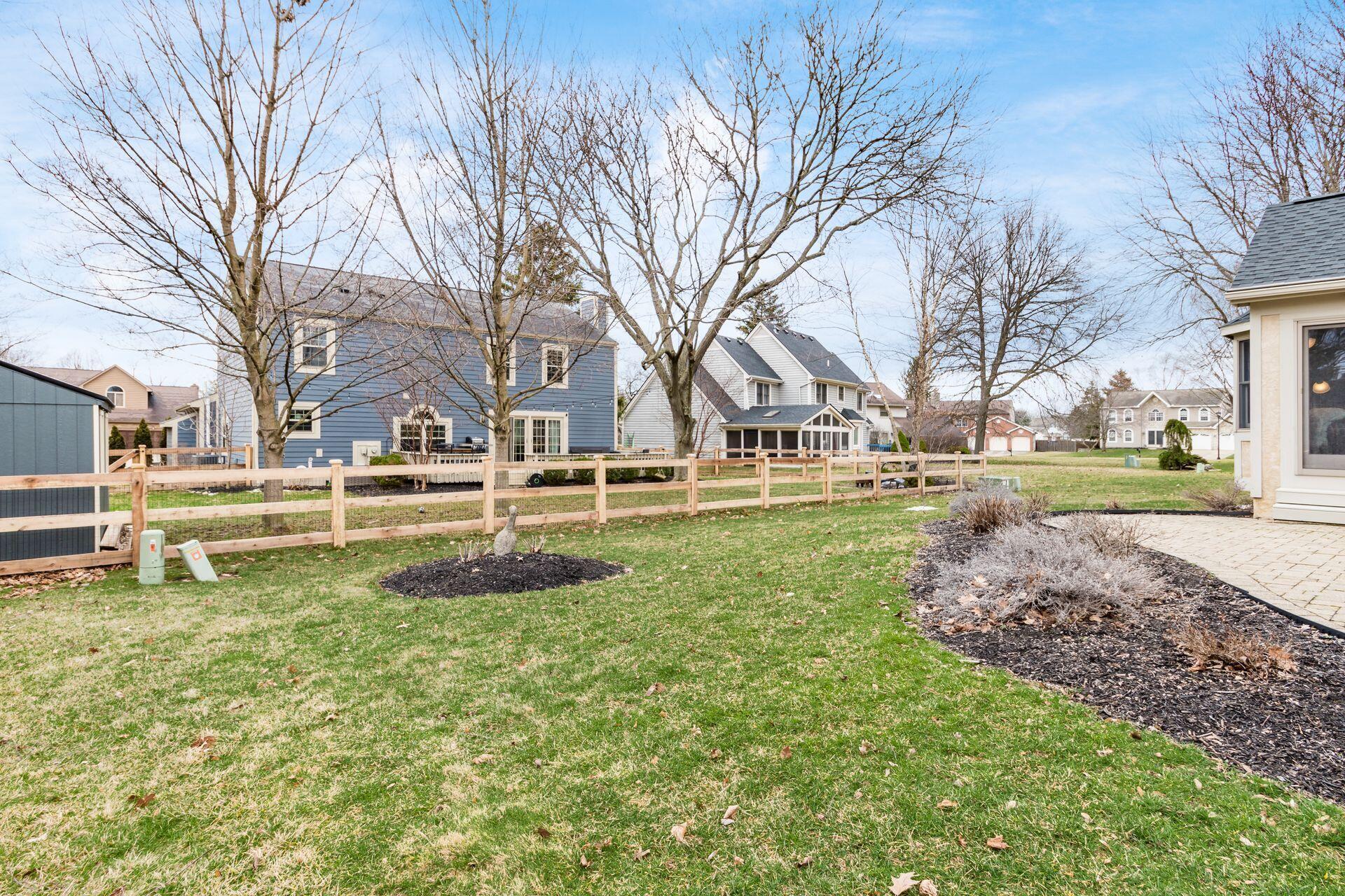 417 Six Pence Circle