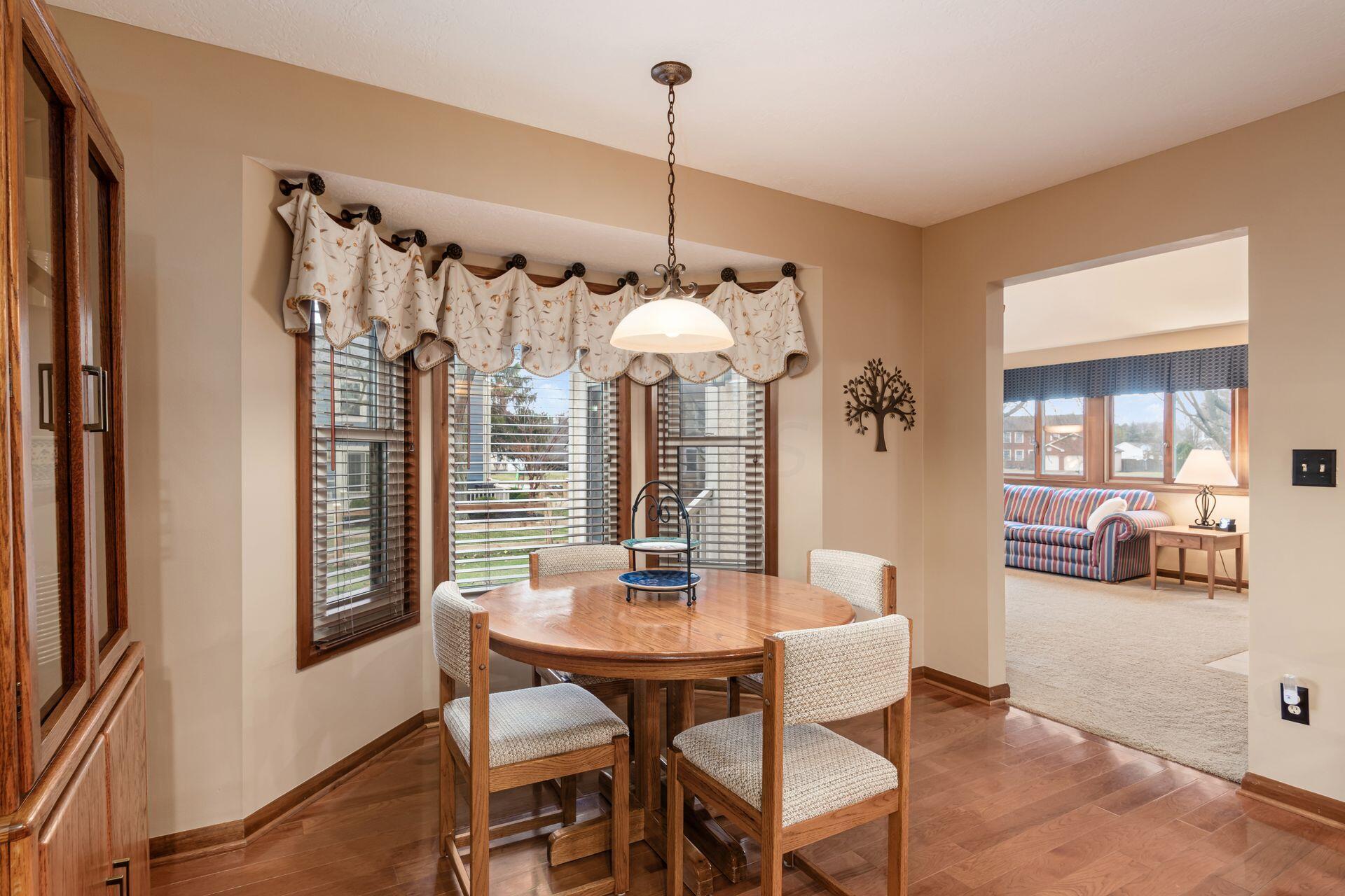 417 Six Pence Circle