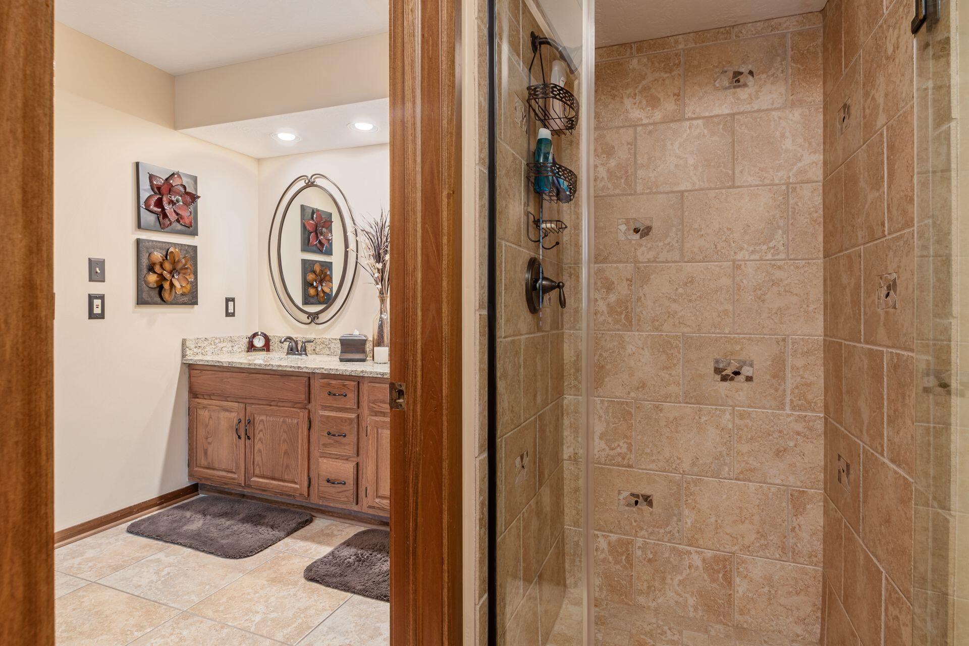 417 Six Pence Circle