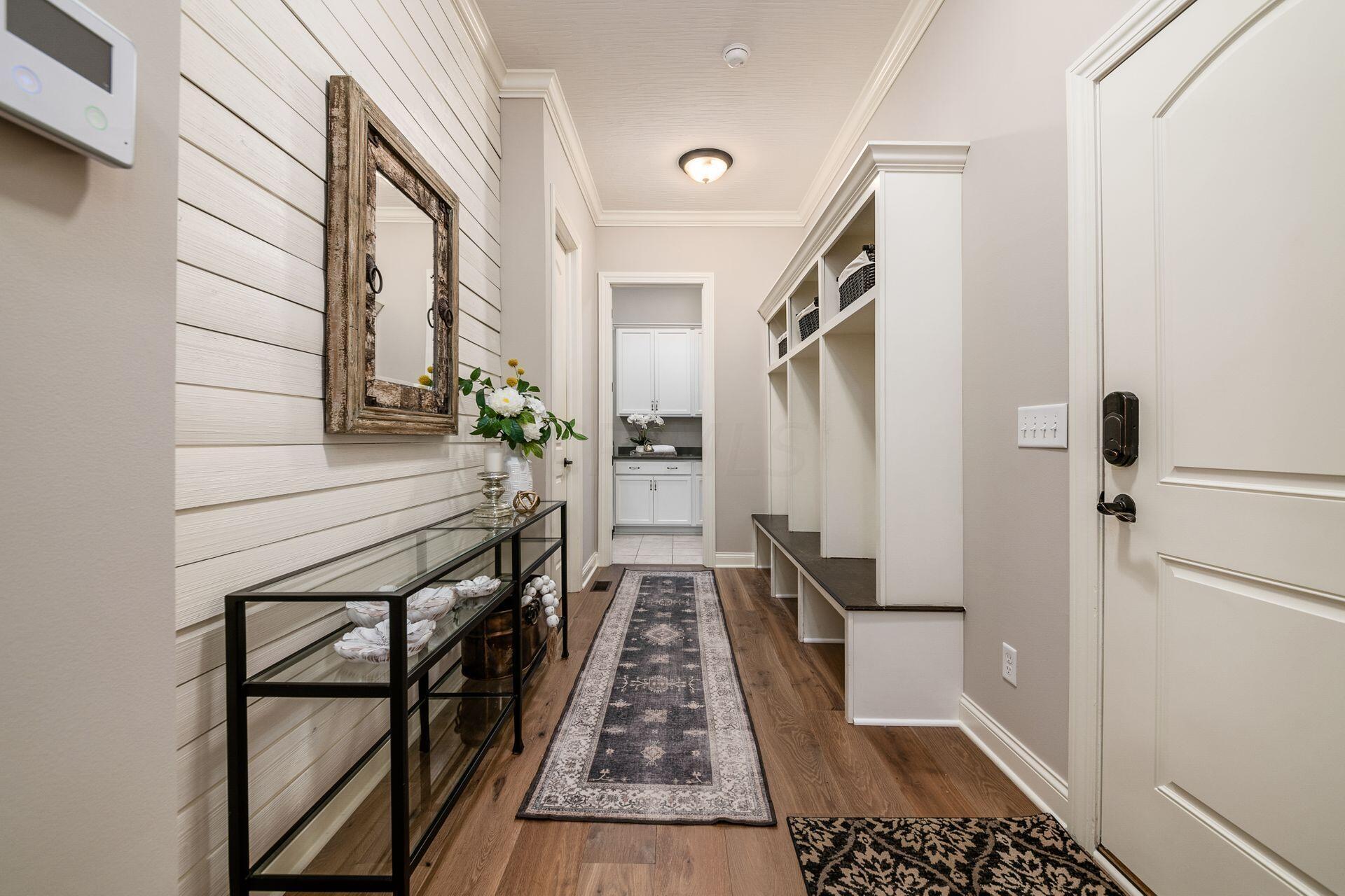 5750 Summer Ridge Lane