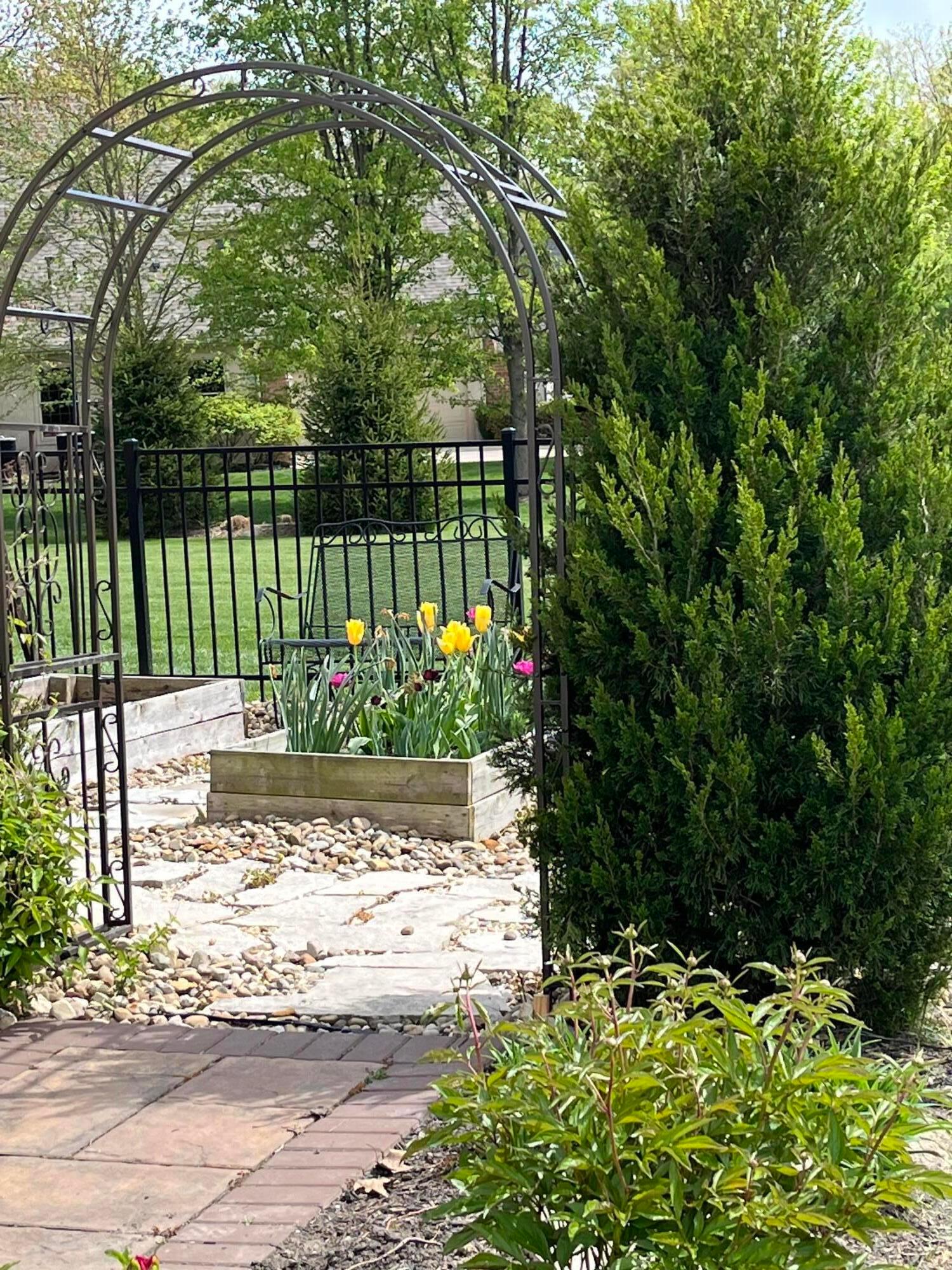 5750 Summer Ridge Lane