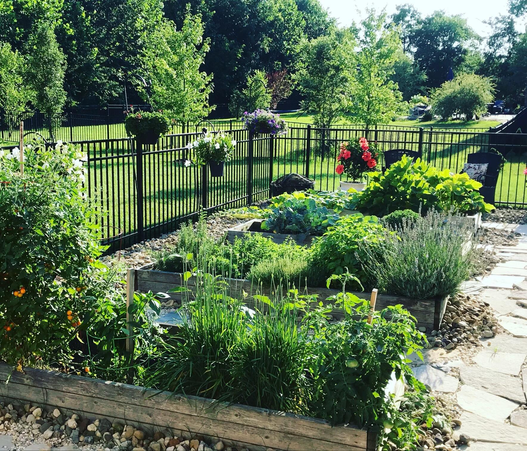 5750 Summer Ridge Lane