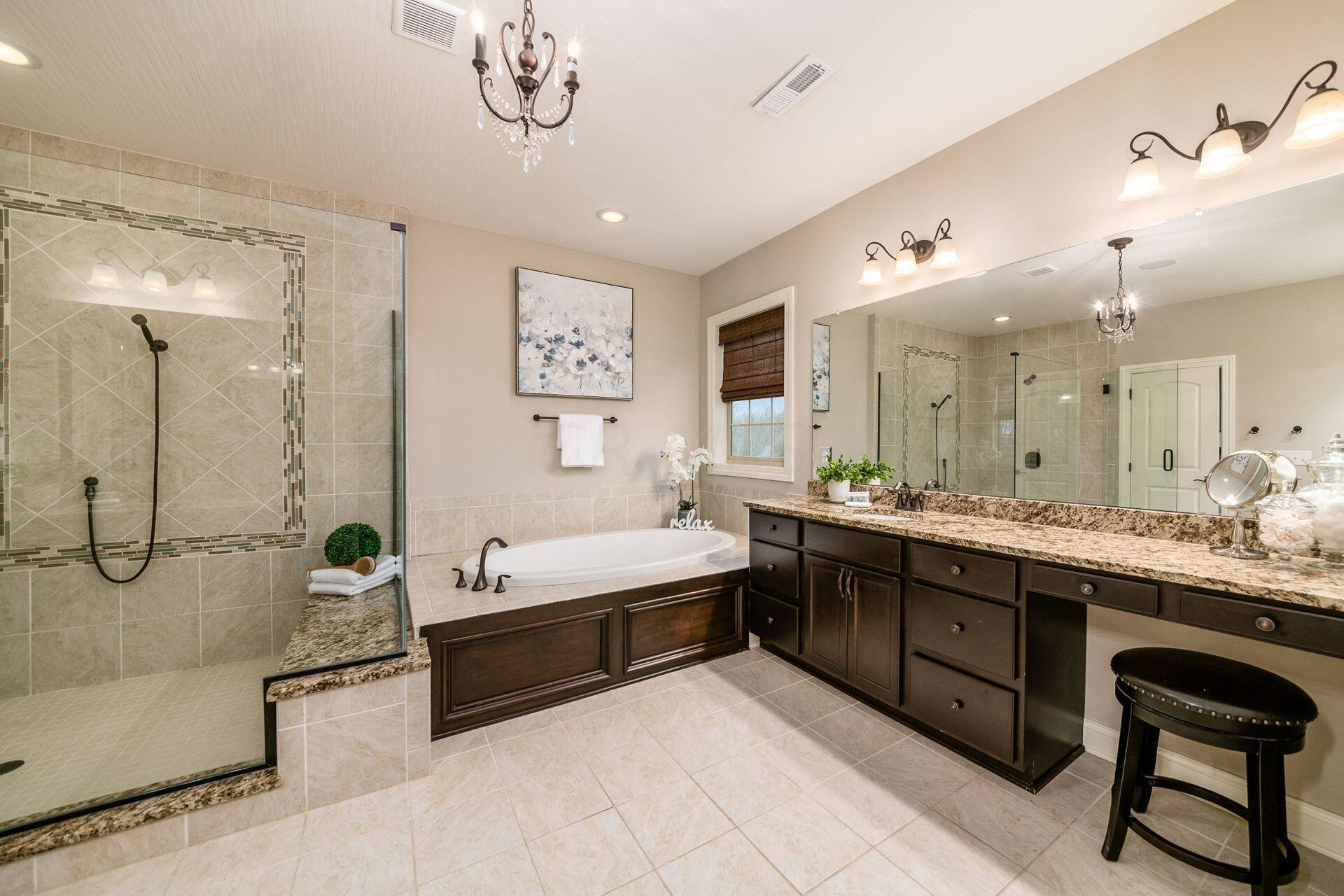 5750 Summer Ridge Lane