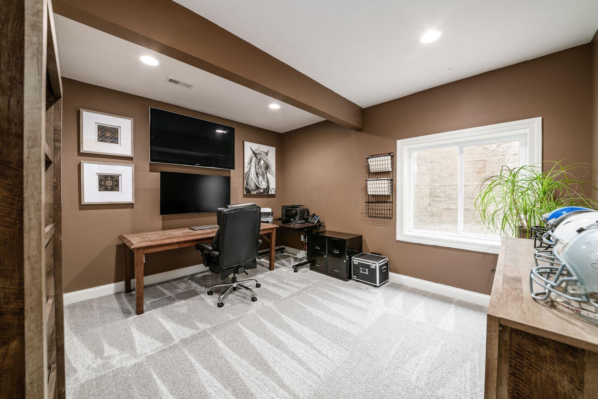 5750 Summer Ridge Lane