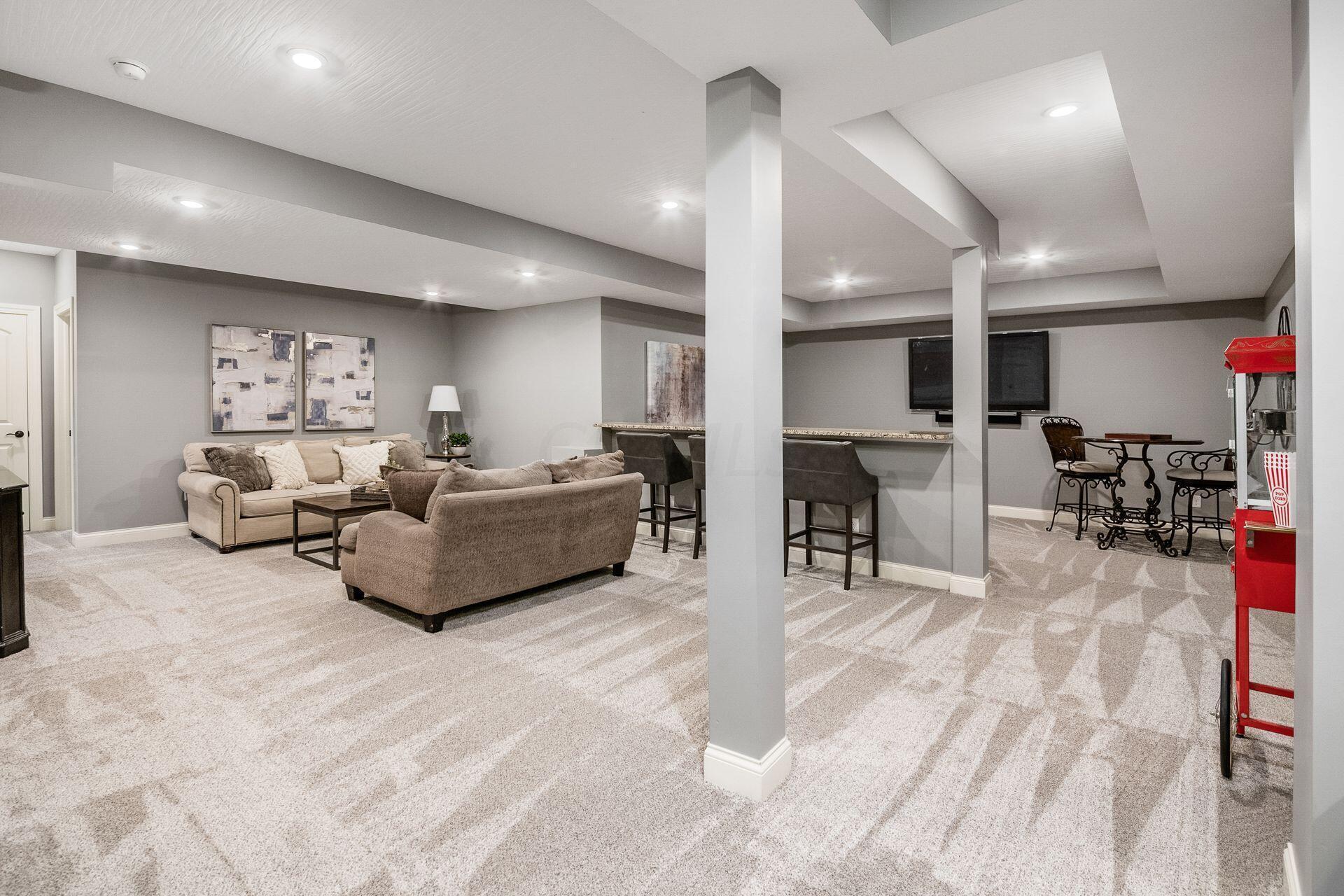 5750 Summer Ridge Lane