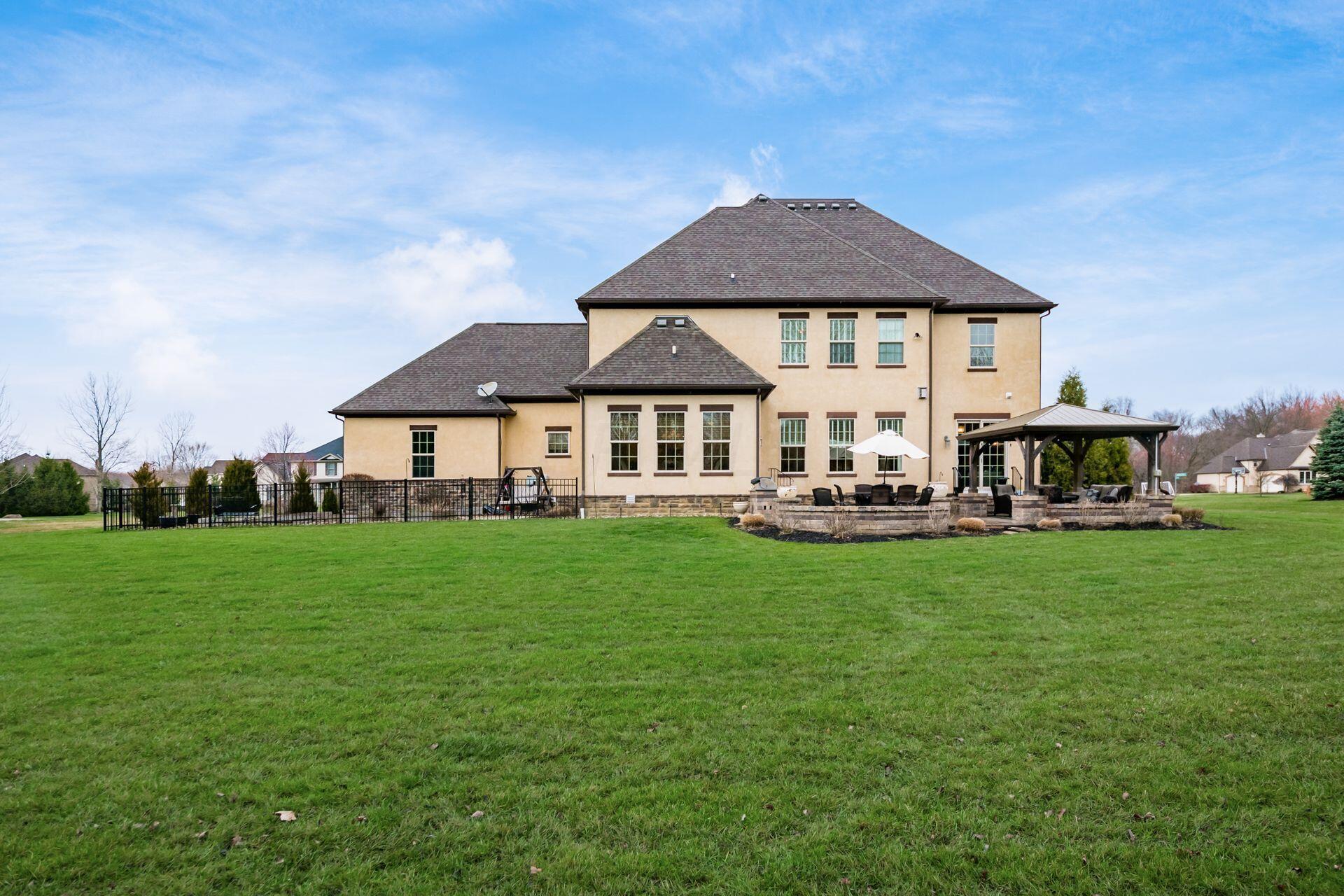 5750 Summer Ridge Lane