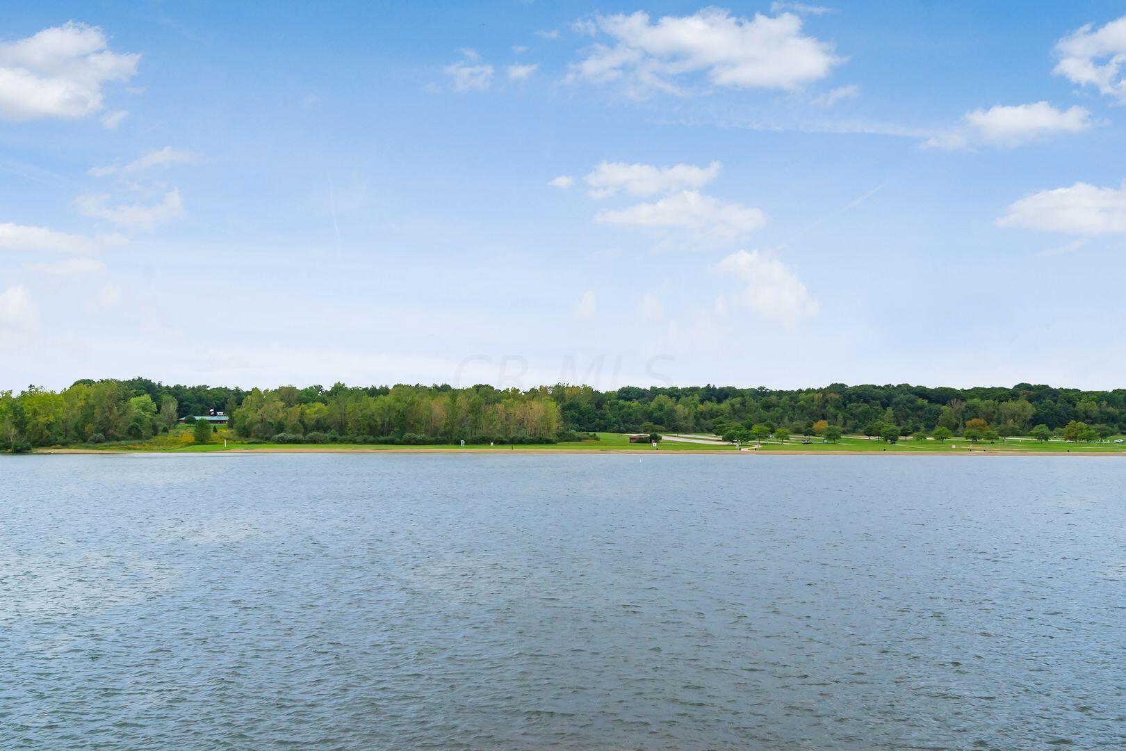 5750 Summer Ridge Lane