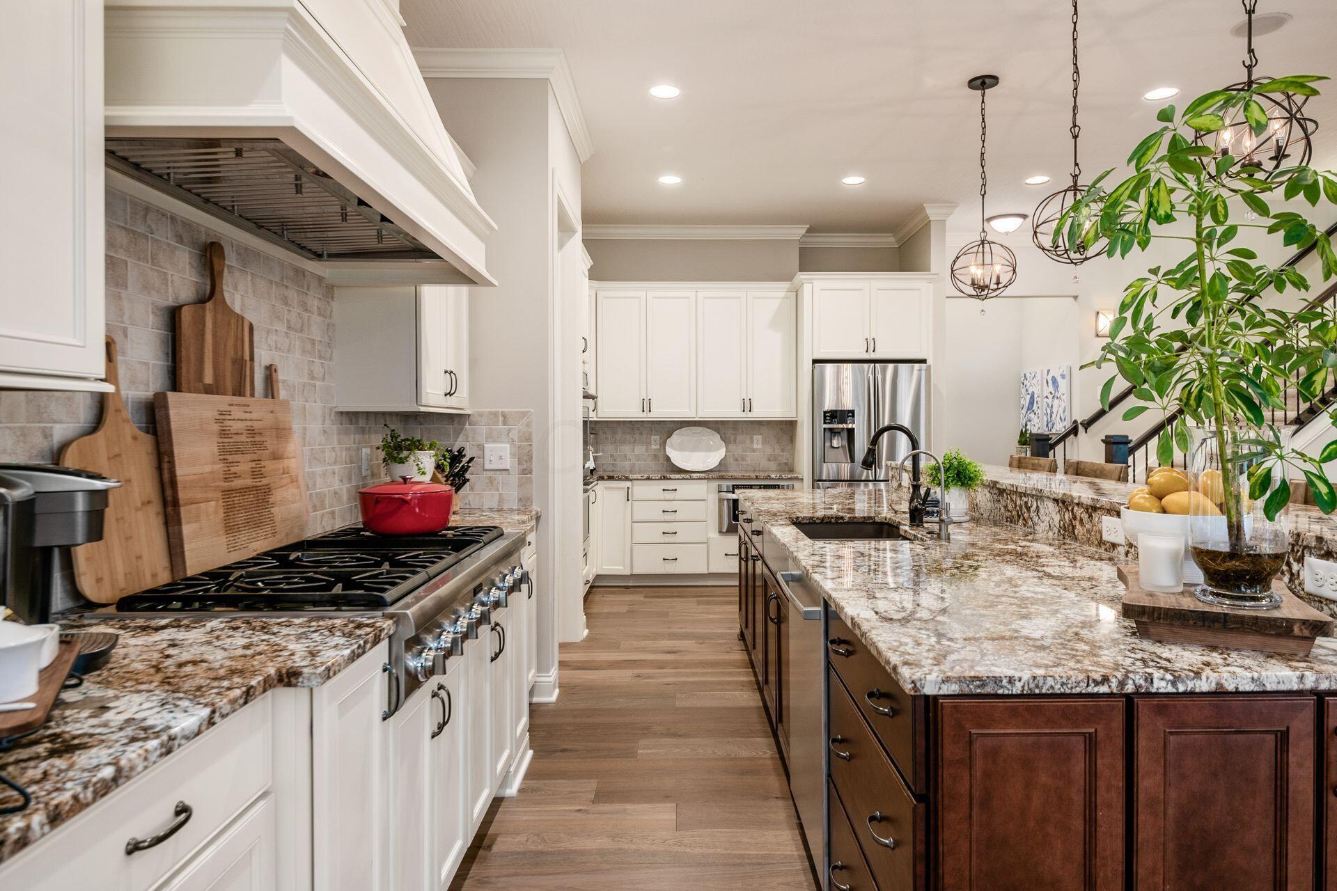 5750 Summer Ridge Lane