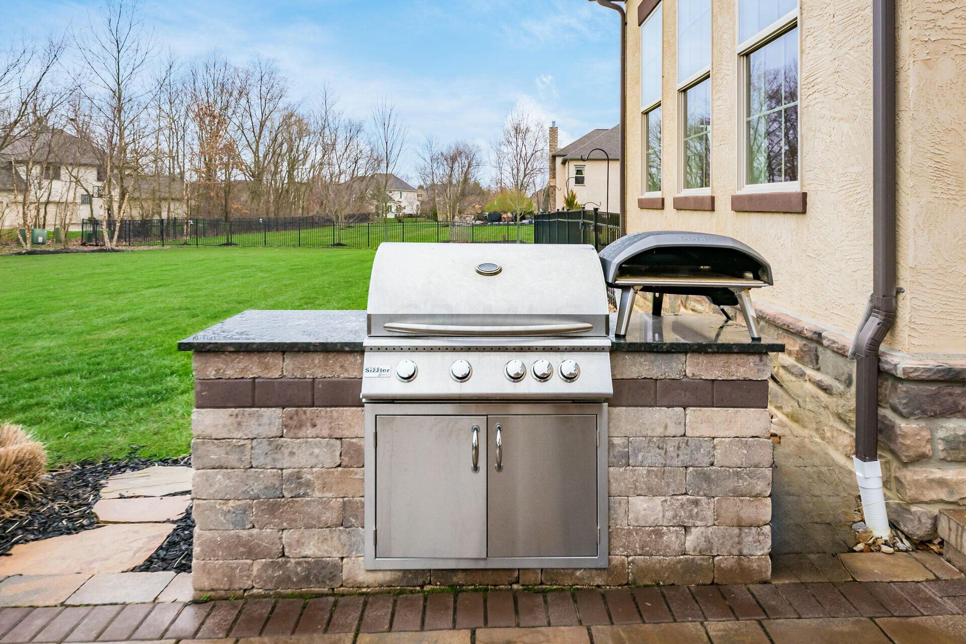 5750 Summer Ridge Lane