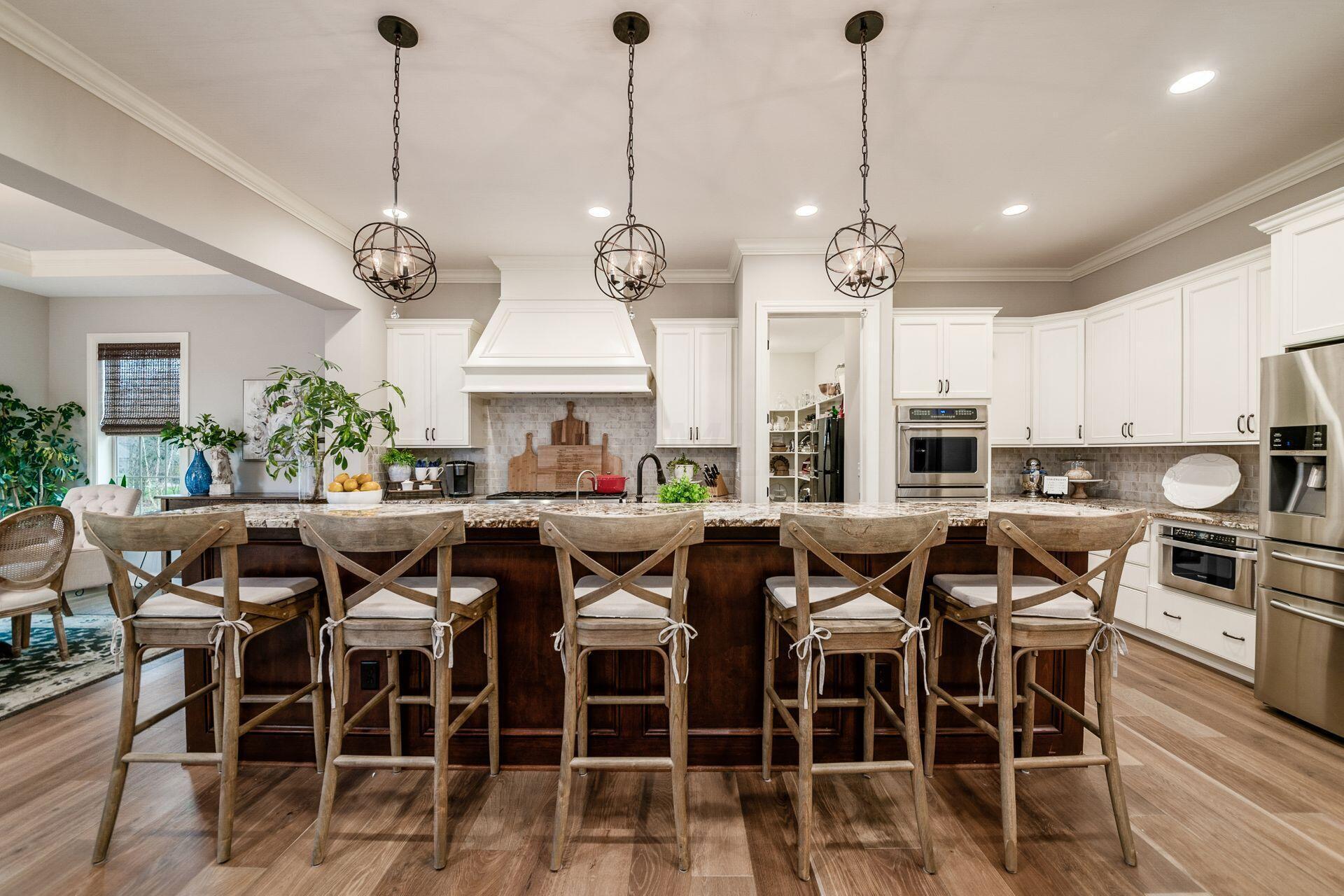 5750 Summer Ridge Lane