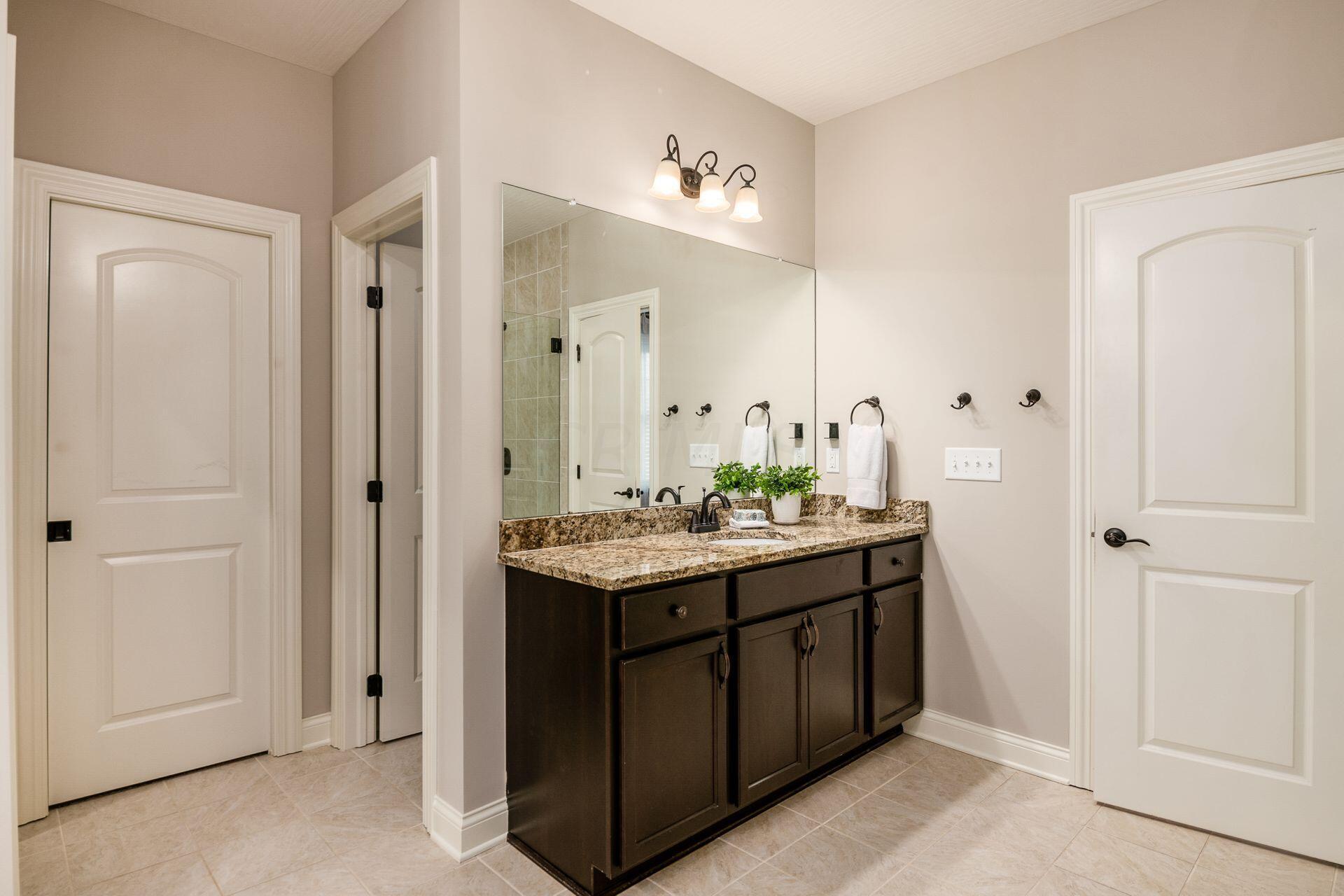 5750 Summer Ridge Lane