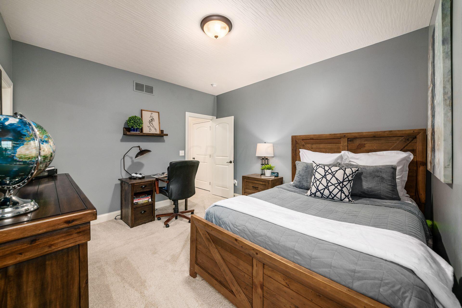 5750 Summer Ridge Lane