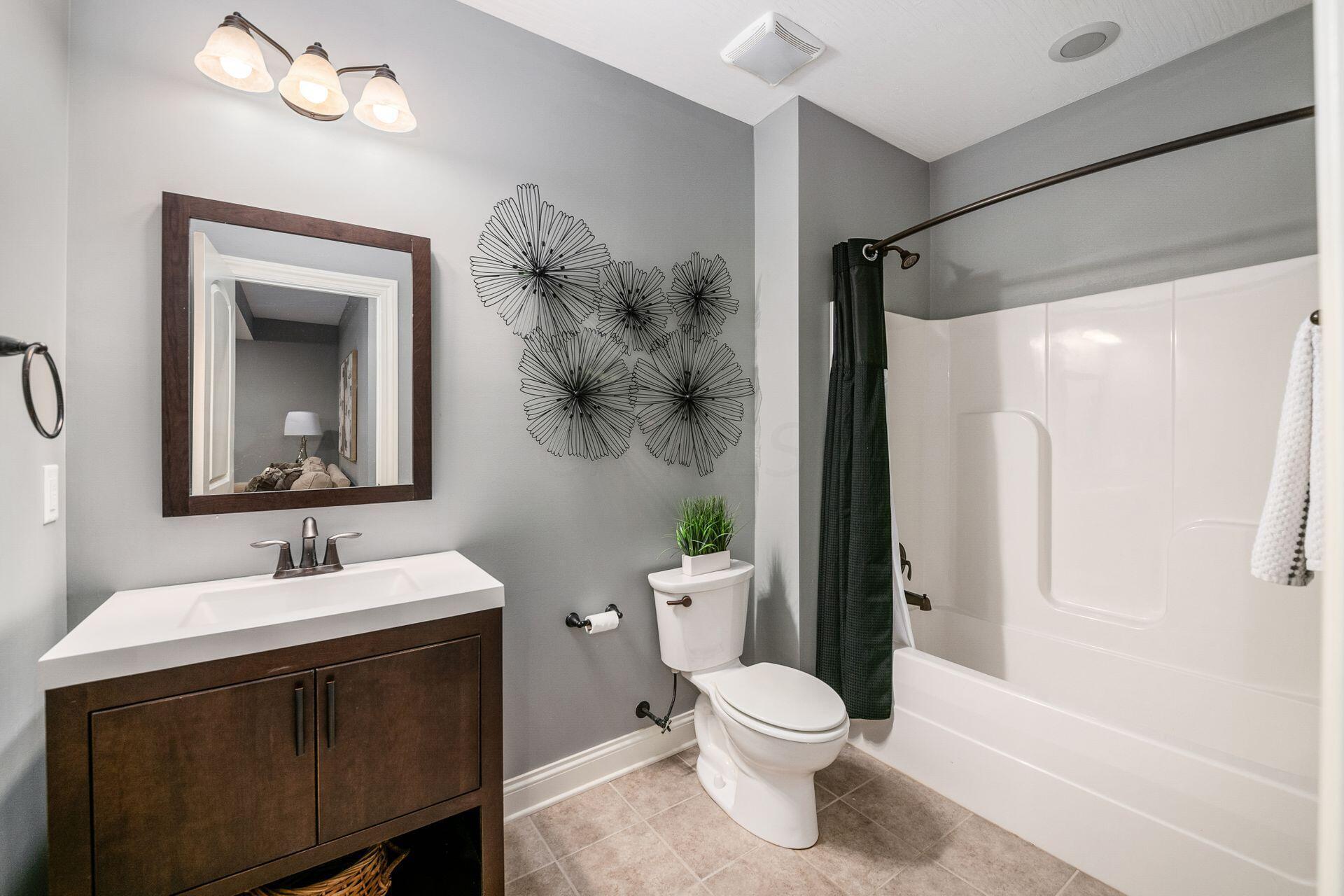 5750 Summer Ridge Lane