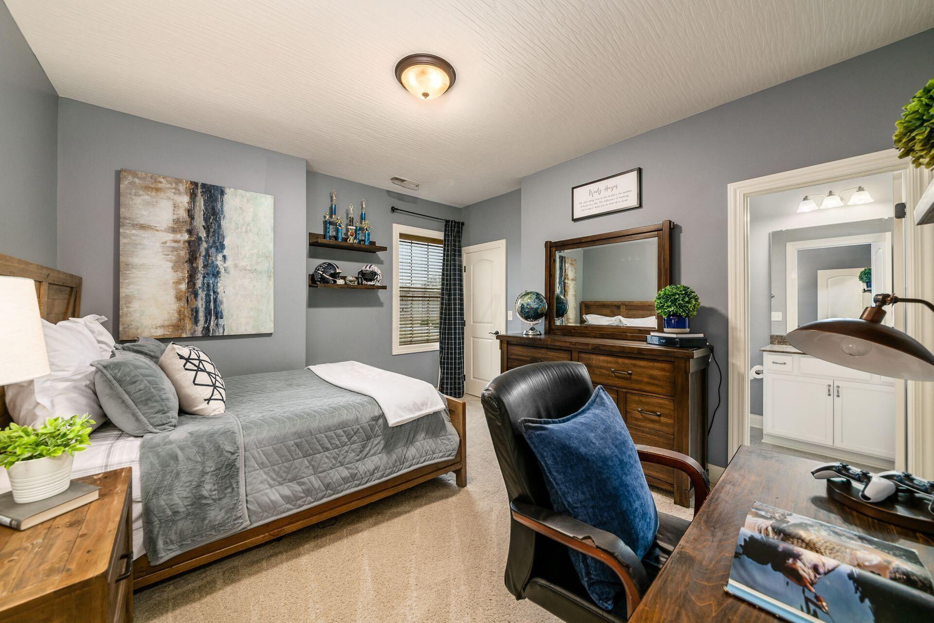 5750 Summer Ridge Lane