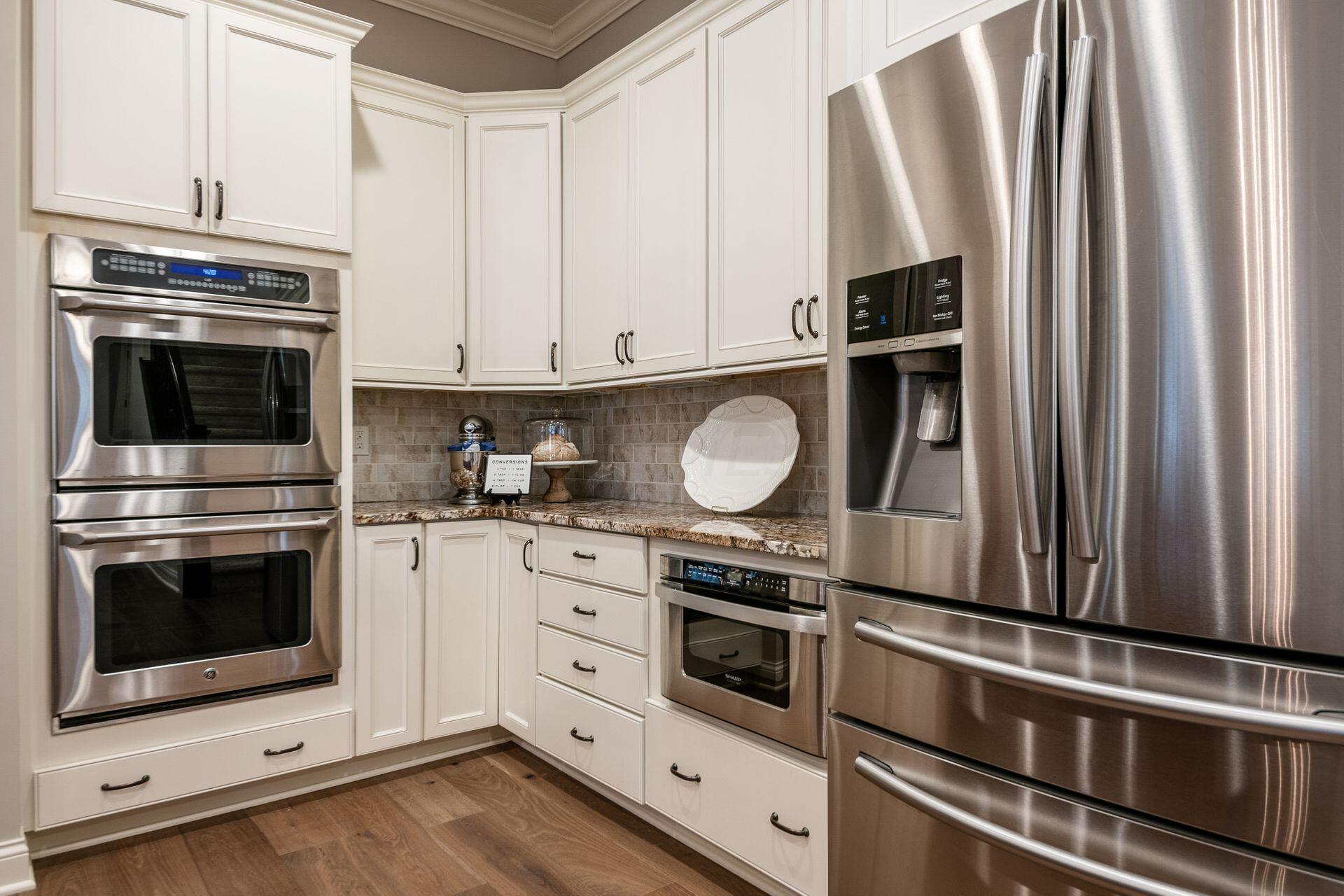 5750 Summer Ridge Lane