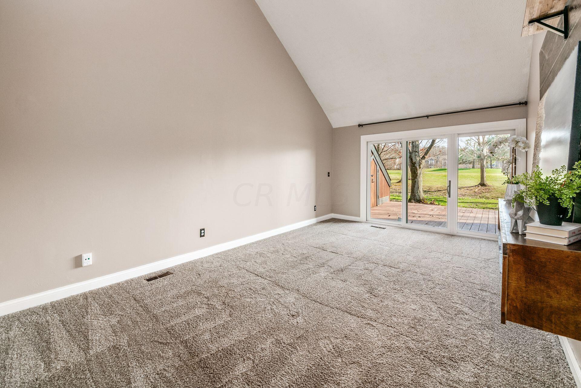 4815 Powderhorn Lane, 1