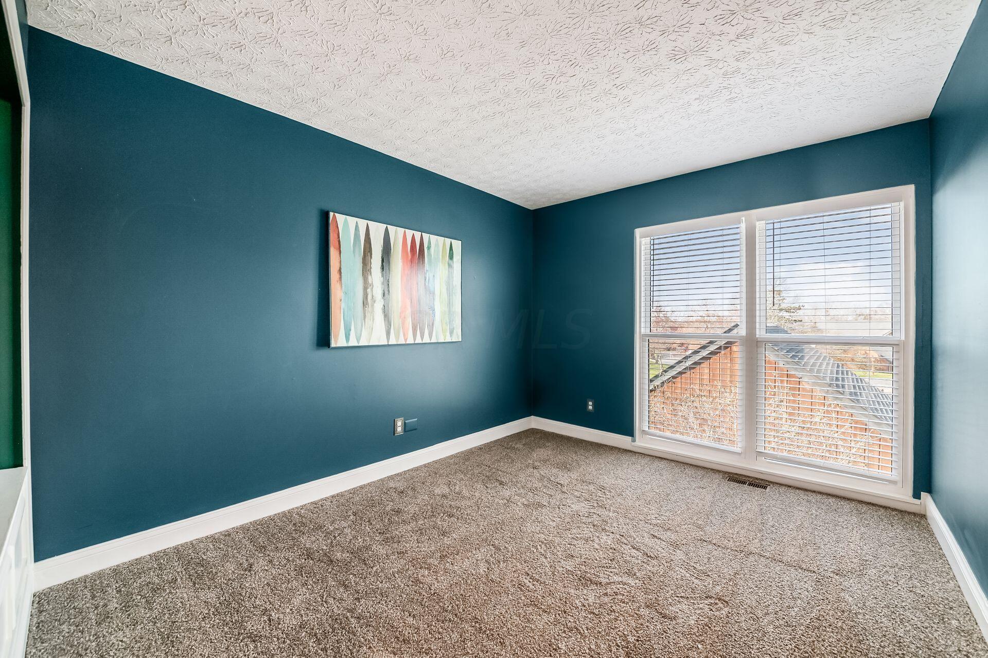 4815 Powderhorn Lane, 1