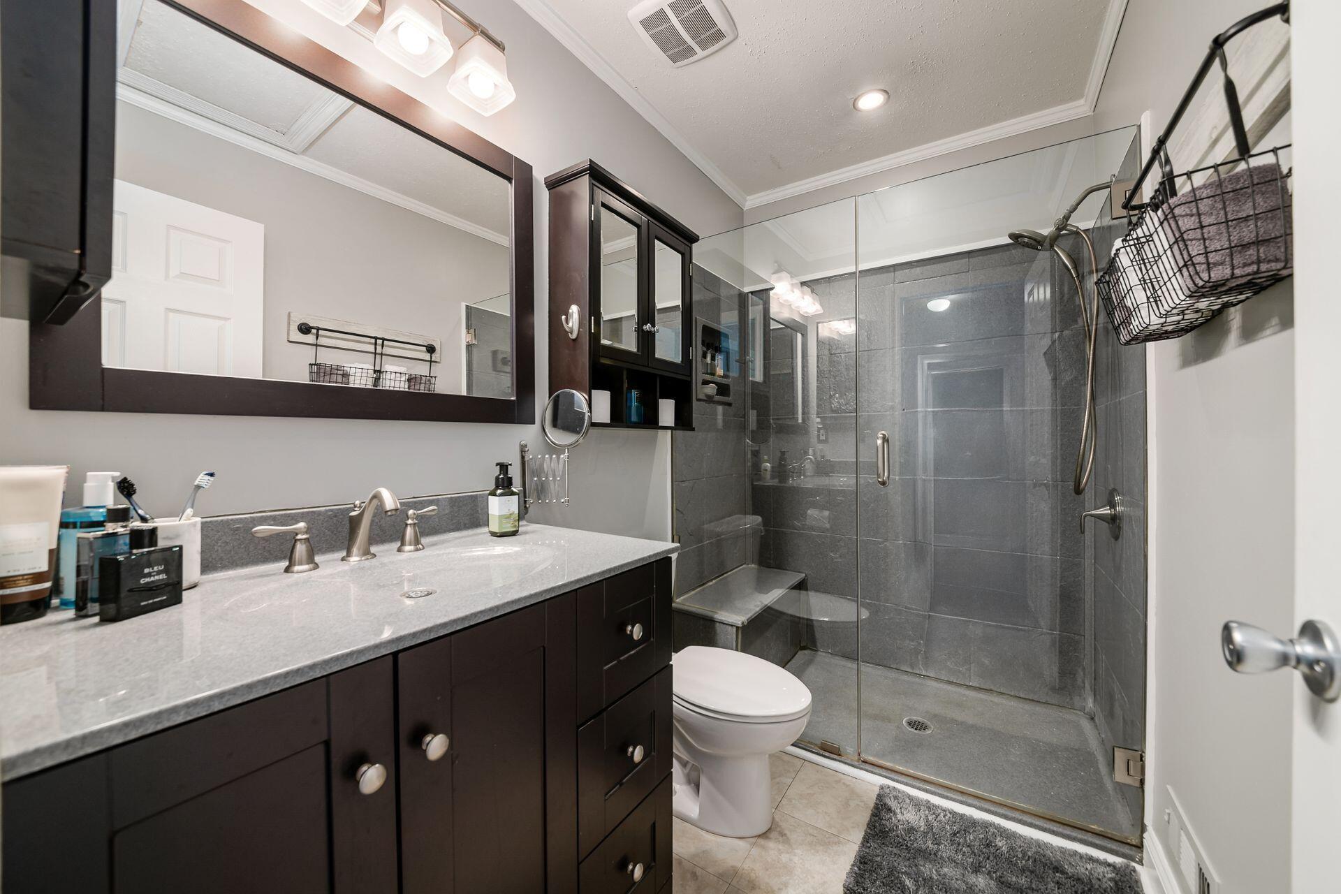 2039 Burbridge Lane, 31C