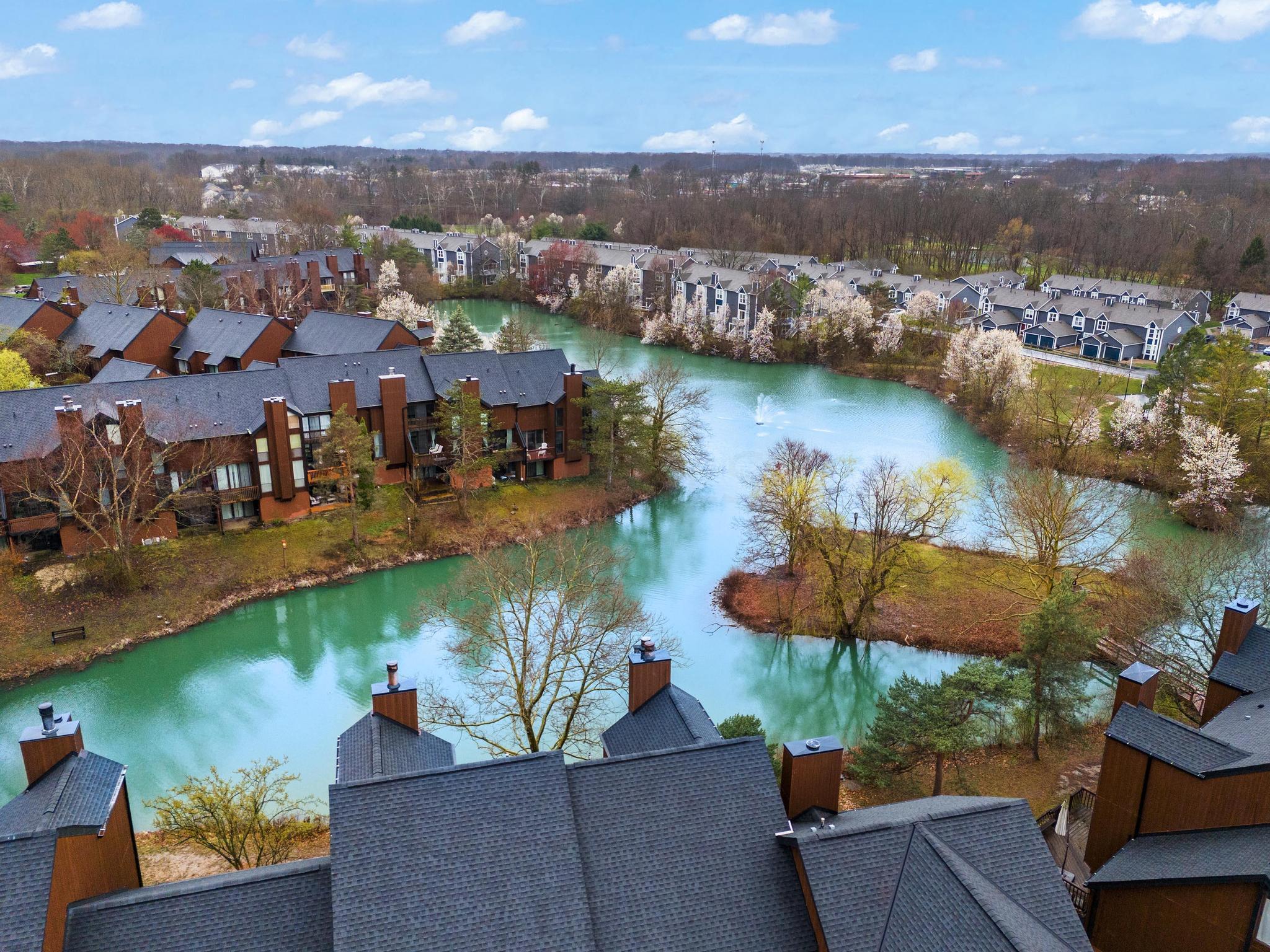 4775 Smoketalk Lane, 8