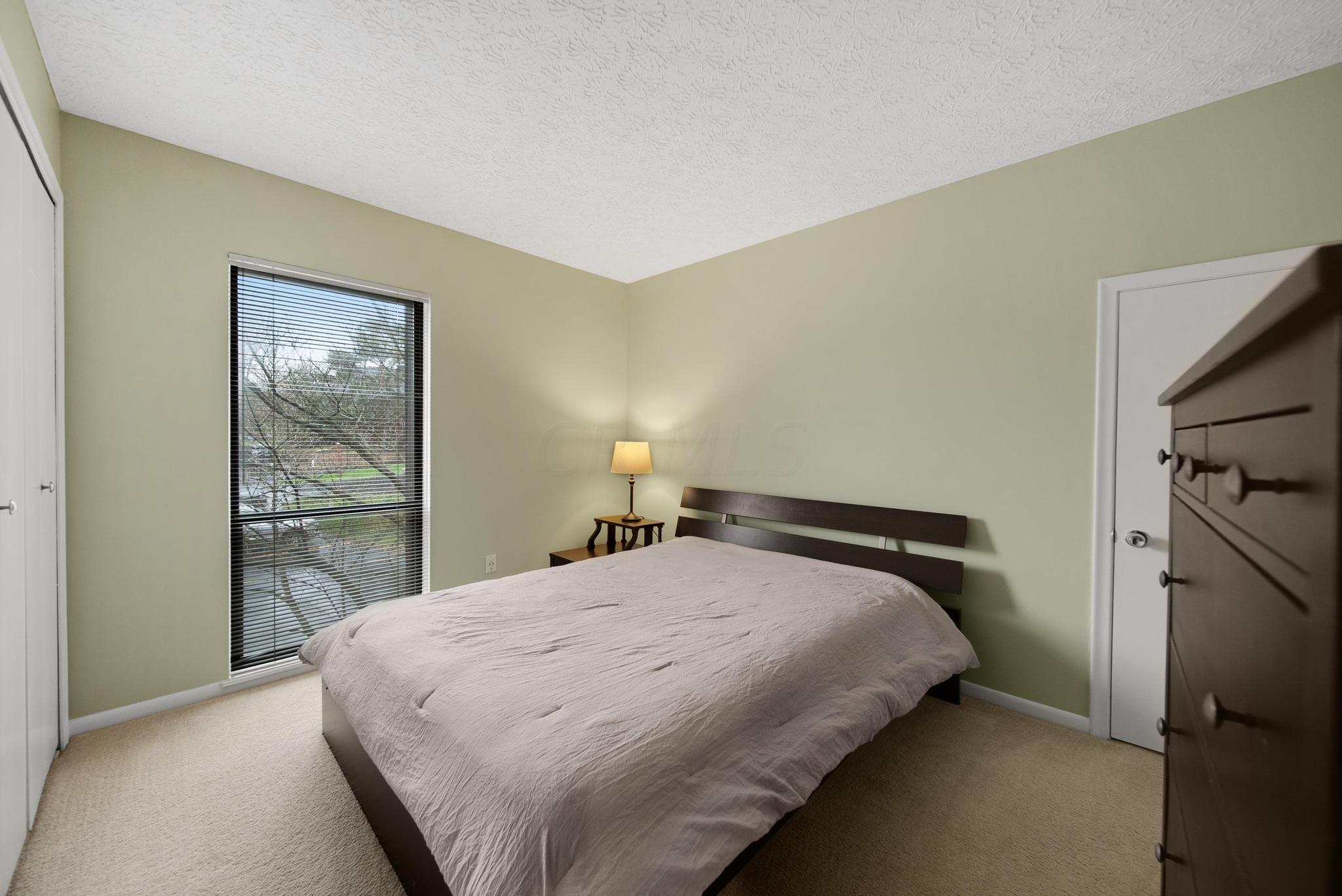 4775 Smoketalk Lane, 8