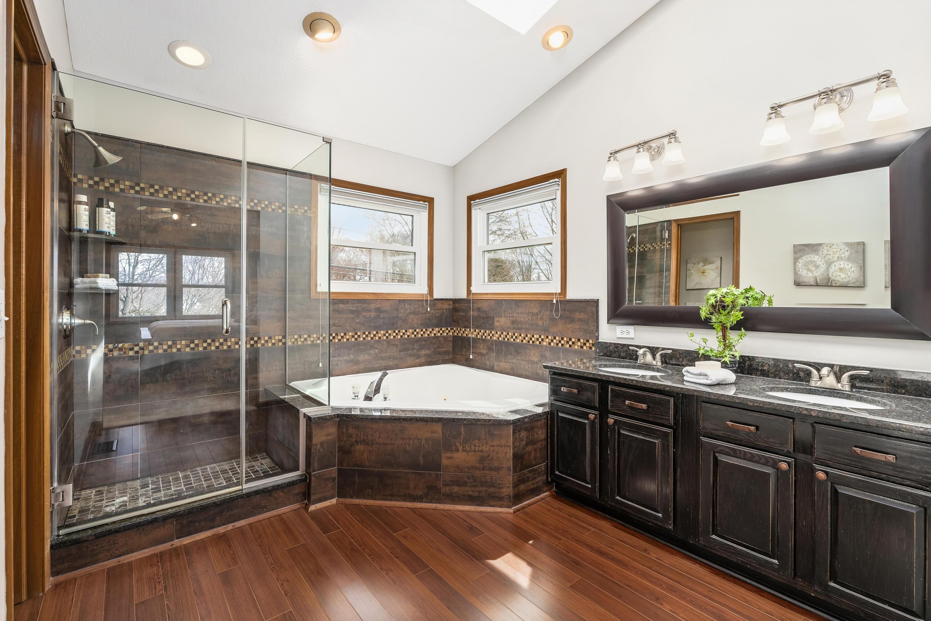 6124 Wentworth Court