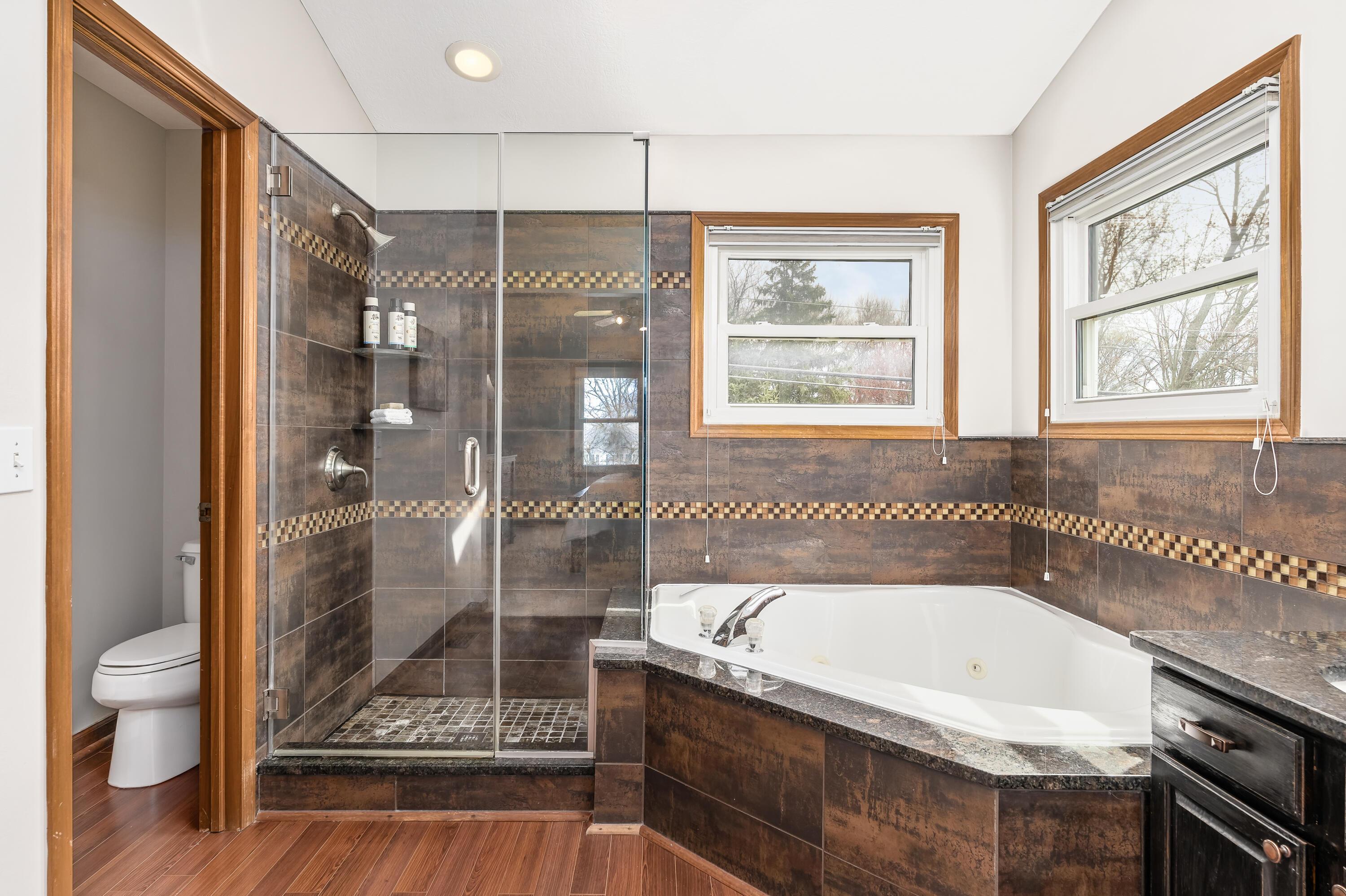 6124 Wentworth Court