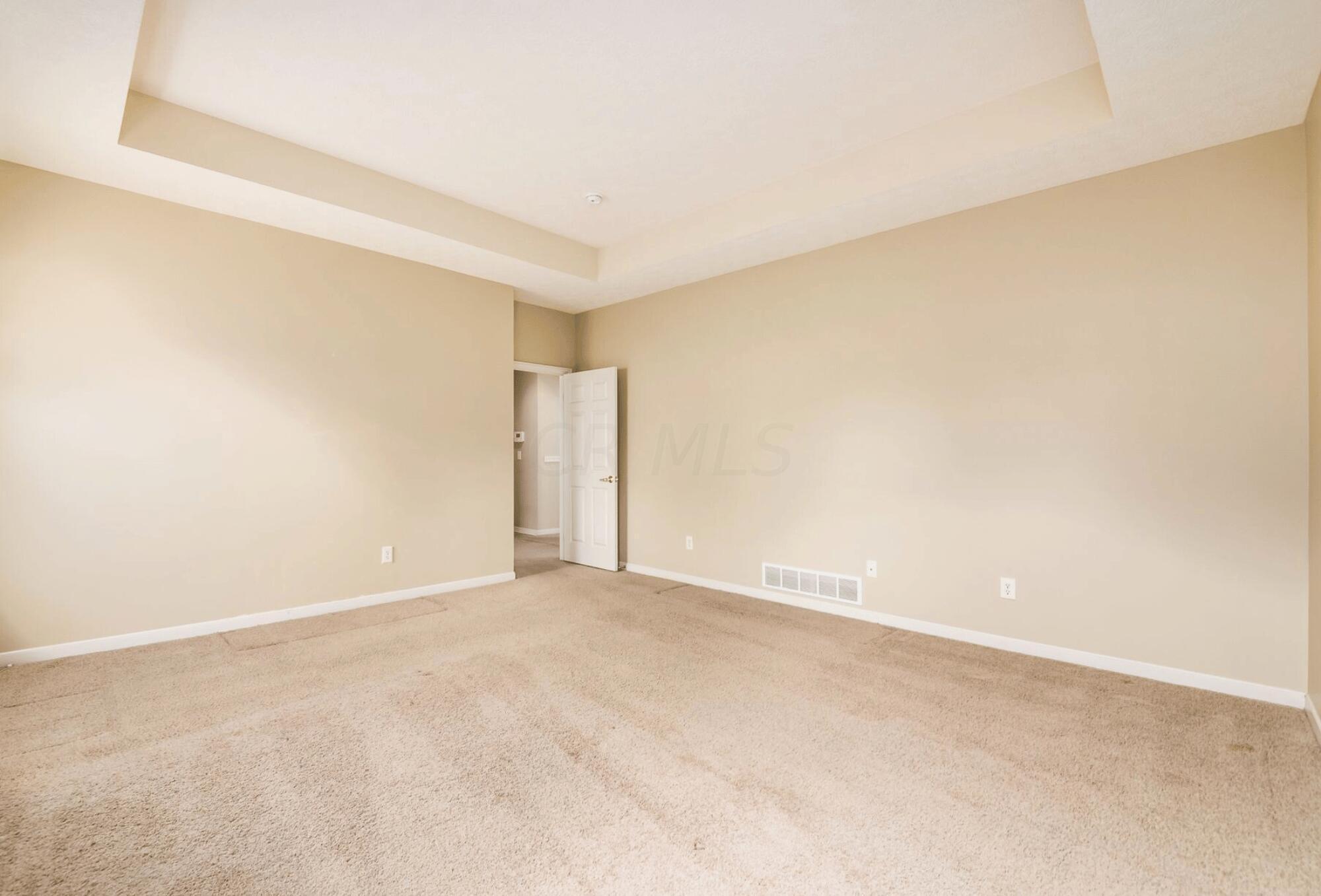 5448 Ketterington Lane