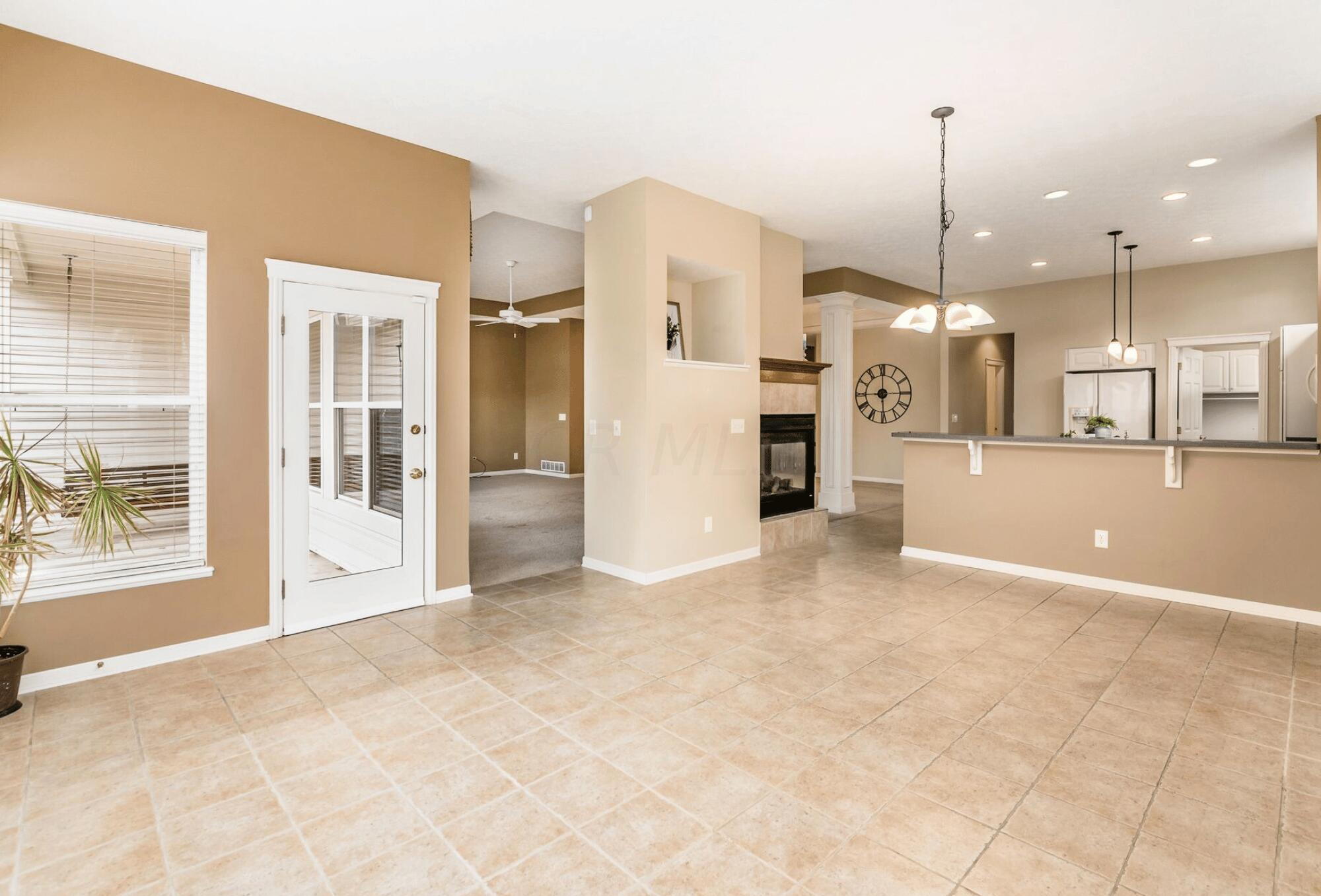 5448 Ketterington Lane