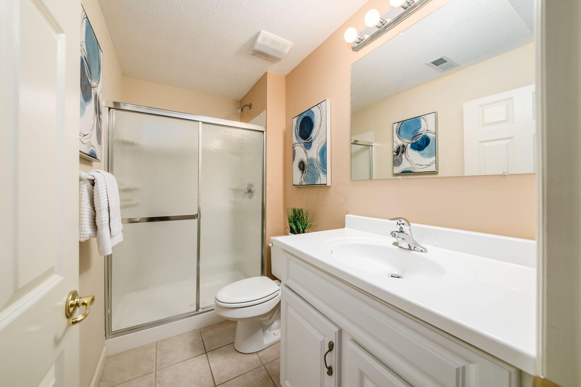 5448 Ketterington Lane