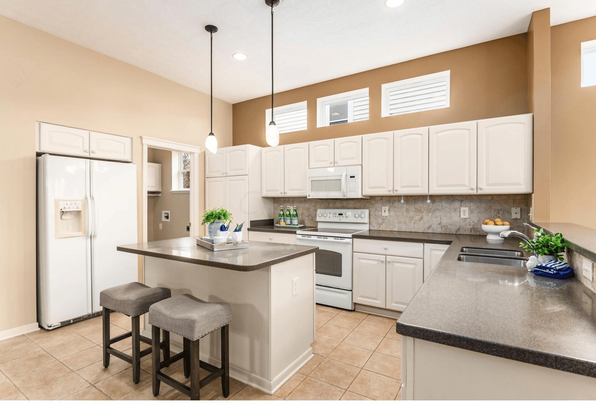 5448 Ketterington Lane